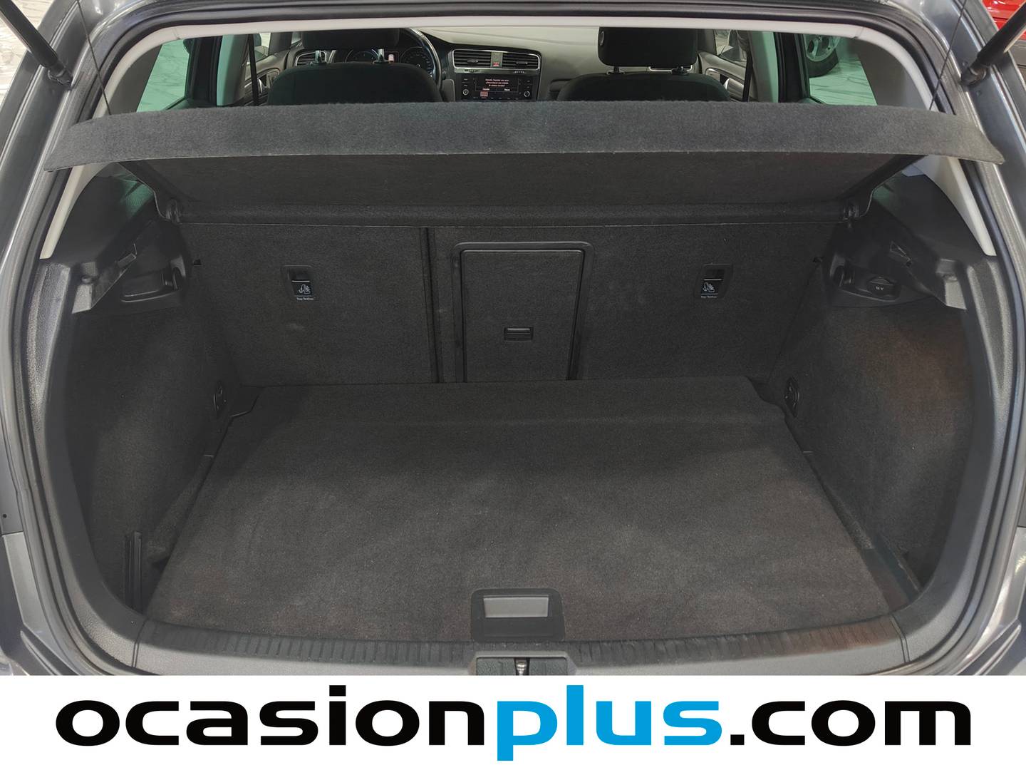Fotos maletero Volkswagen Golf Volkswagen Golf Advance 1.6 TDI (115 CV)