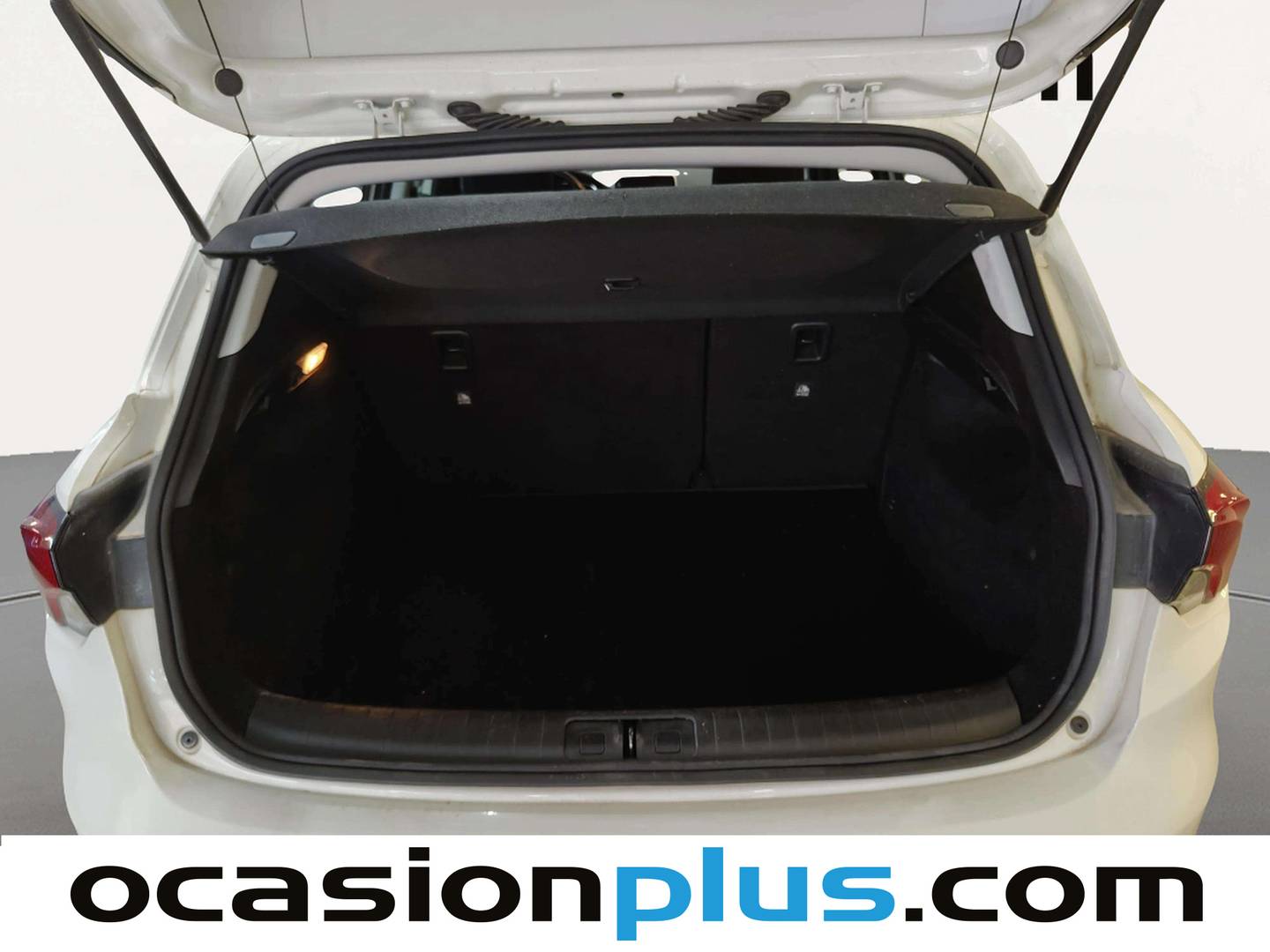 Fotos maletero Fiat Tipo Fiat Tipo 1.6 Multijet Lounge DDCT (120 CV)