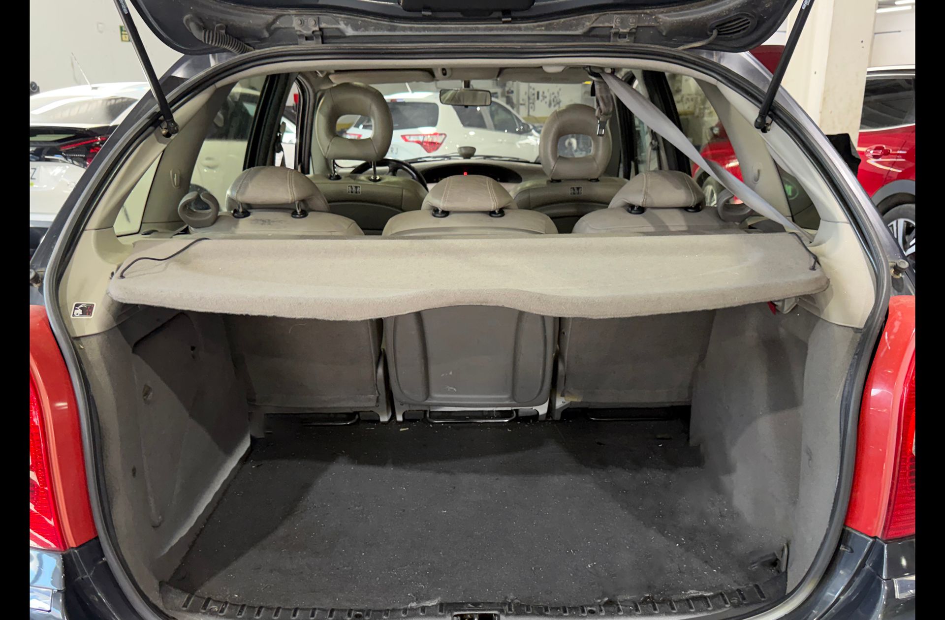 Citroën Xsara Picasso 2.0 HDi Exclusive Plus - foto 12