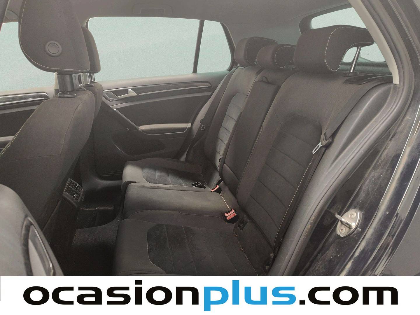 Foto asientos traseros Volkswagen Golf Volkswagen Golf Sport 1.6 TDI BMT (110 CV)