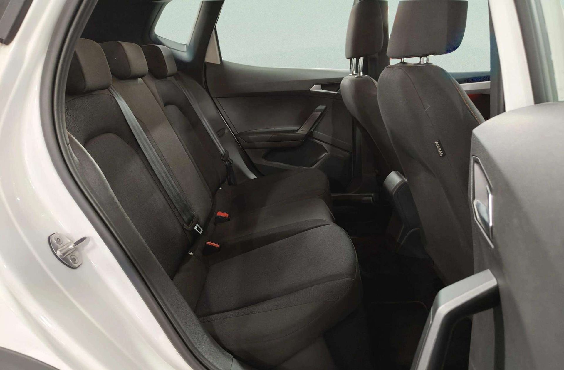 SEAT Arona 1.0 TSI FR XM DSG - foto 20