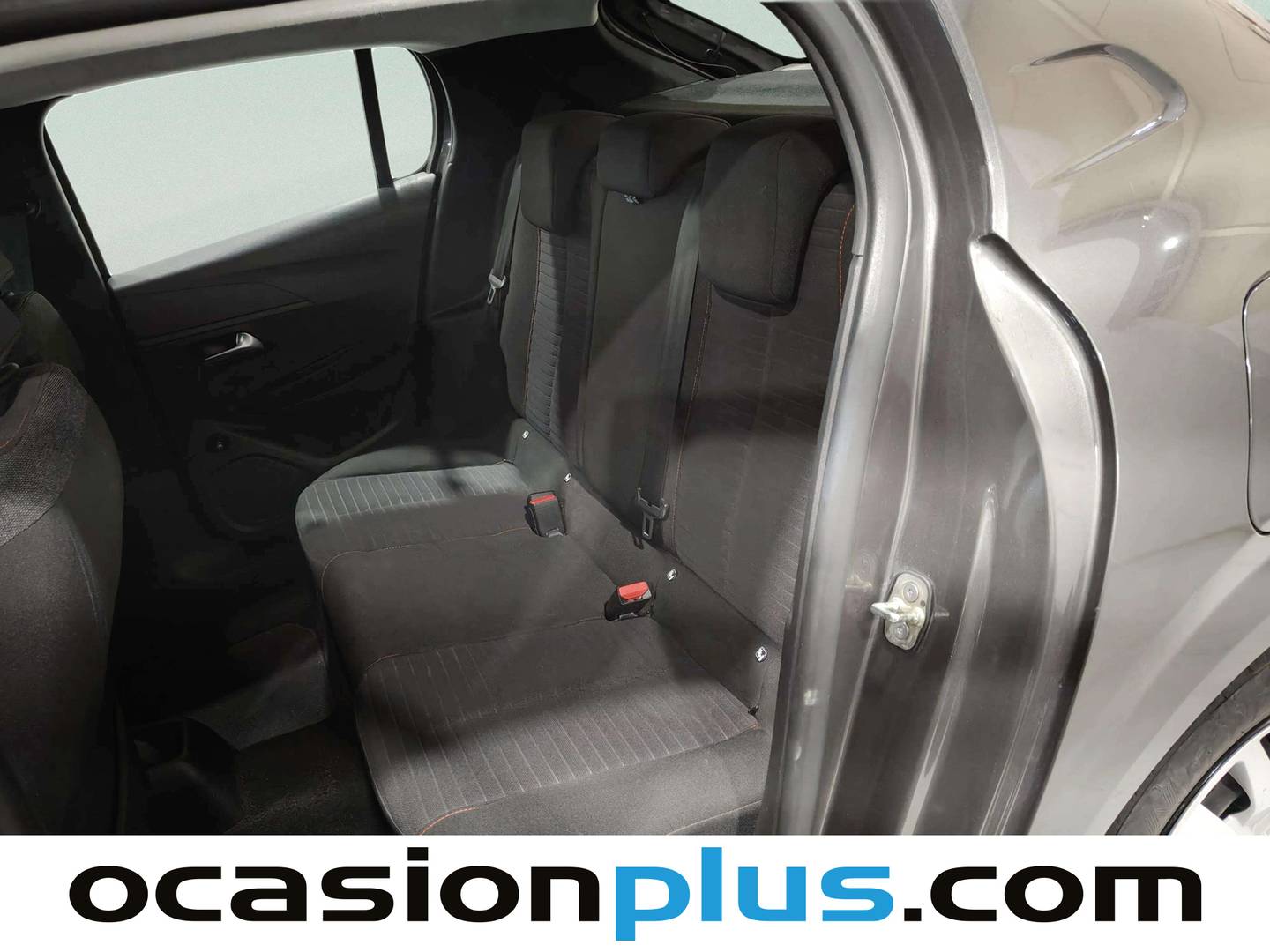 Foto asientos traseros Peugeot 208 Peugeot 208 PureTech 75 S&S Active (75 CV)