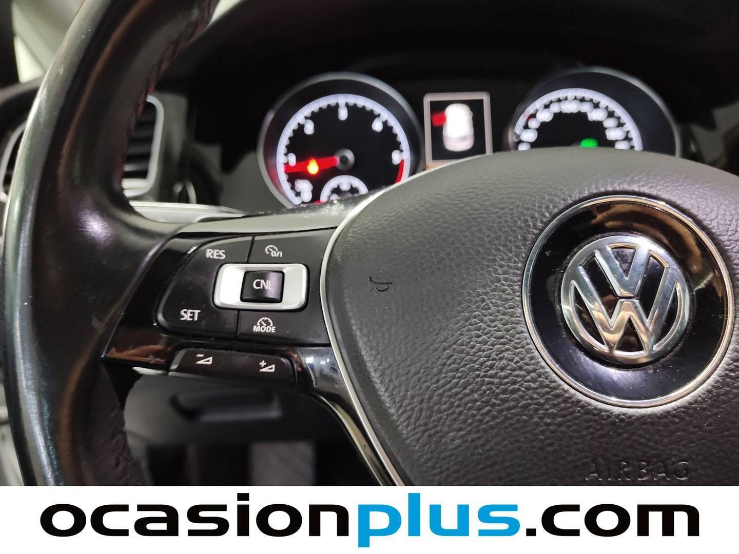 Foto Volkswagen Golf Volkswagen Golf Sport 1.6 TDI BMT (110 CV) DSG Pack R-Line