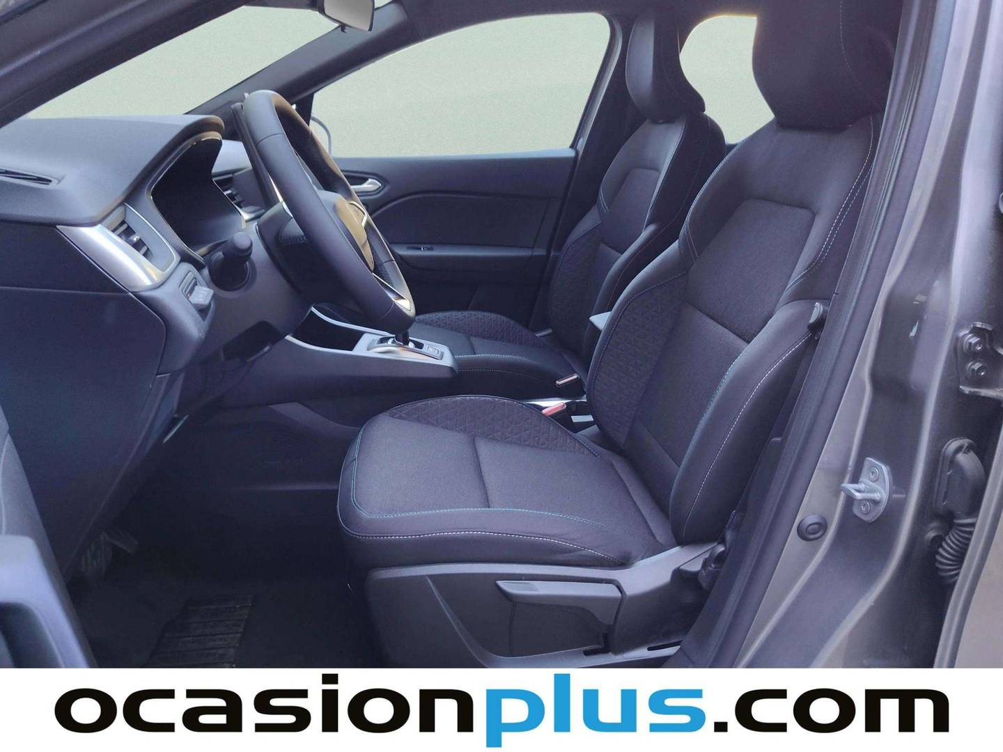 Foto asientos delanteros Renault Captur Renault Captur Evolution E-Tech full hybrid (160 CV)