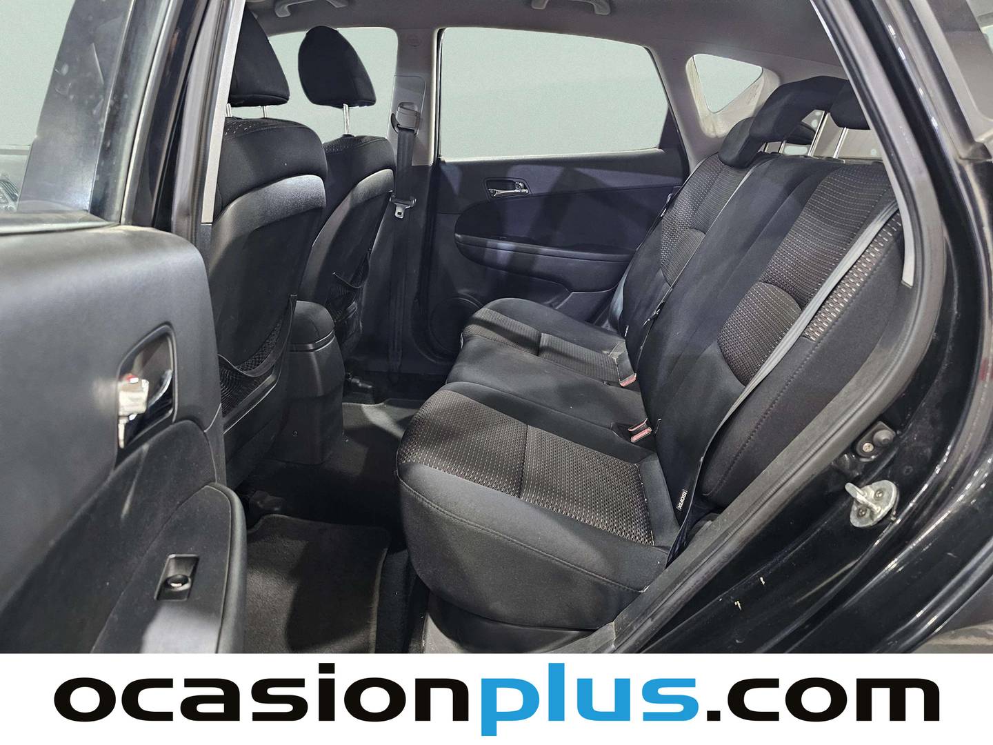 Foto asientos traseros Hyundai i30 Hyundai i30 1.4 CVVT Comfort (109 CV)