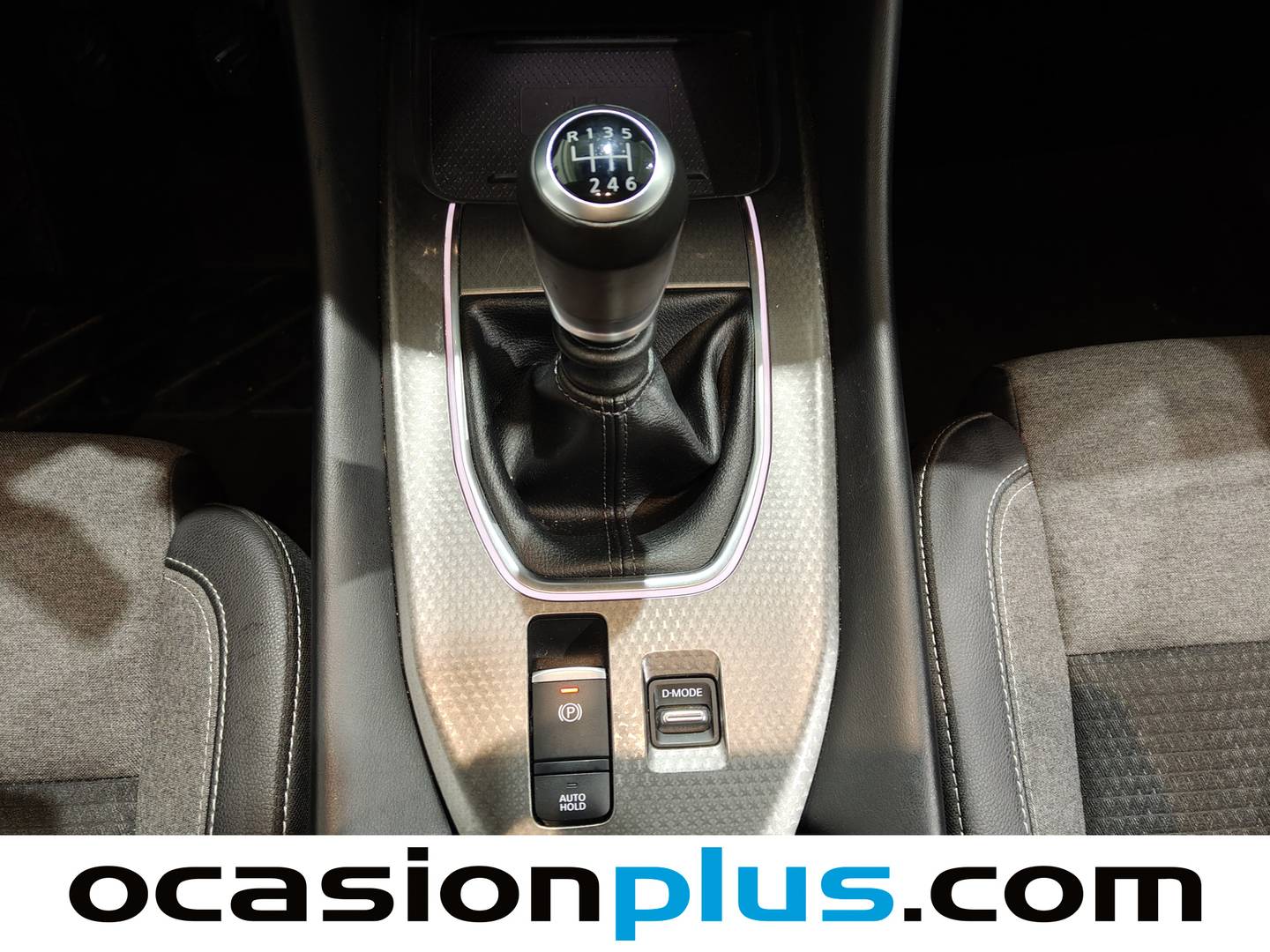 Foto Nissan QASHQAI Nissan Qashqai DIG-T 140 N-Connecta (140 CV)