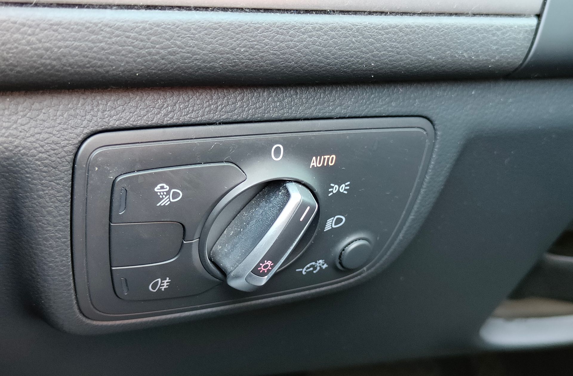 Audi A6 2.0 TDI Multitronic - foto 23