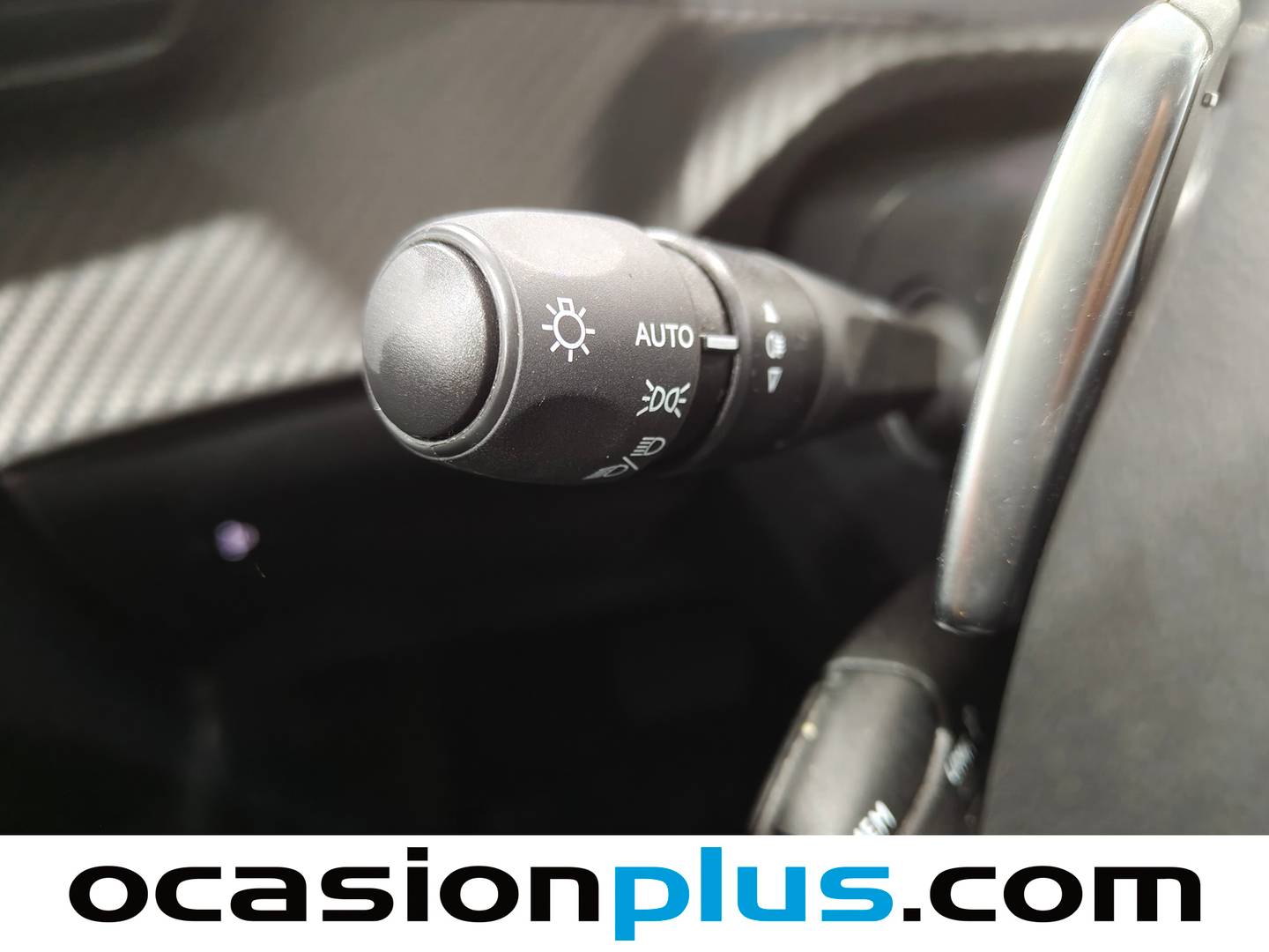 Peugeot 208 Peugeot 208 Style Hybrid 110 eDCS6 (110 CV) 2025