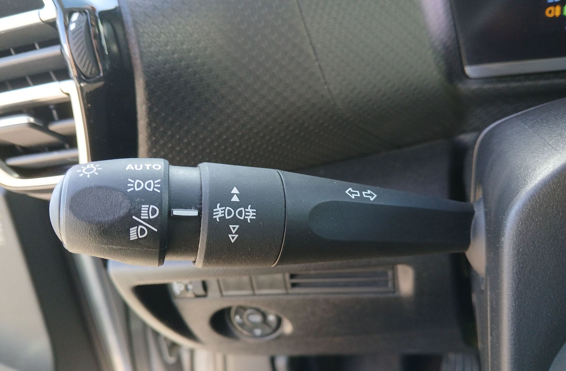 Citroën C4 PureTech 130 Shine - foto 24