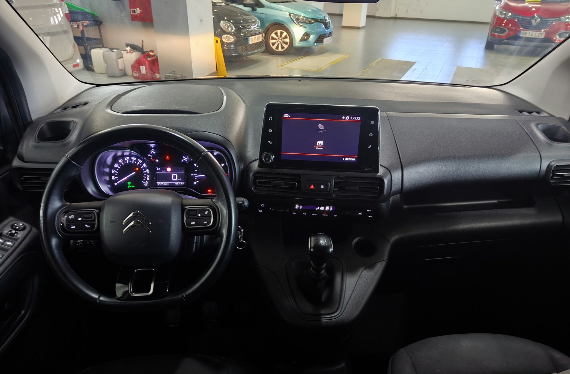 Citroën Berlingo BlueHDi 130 Talla M Shine Business - foto 6
