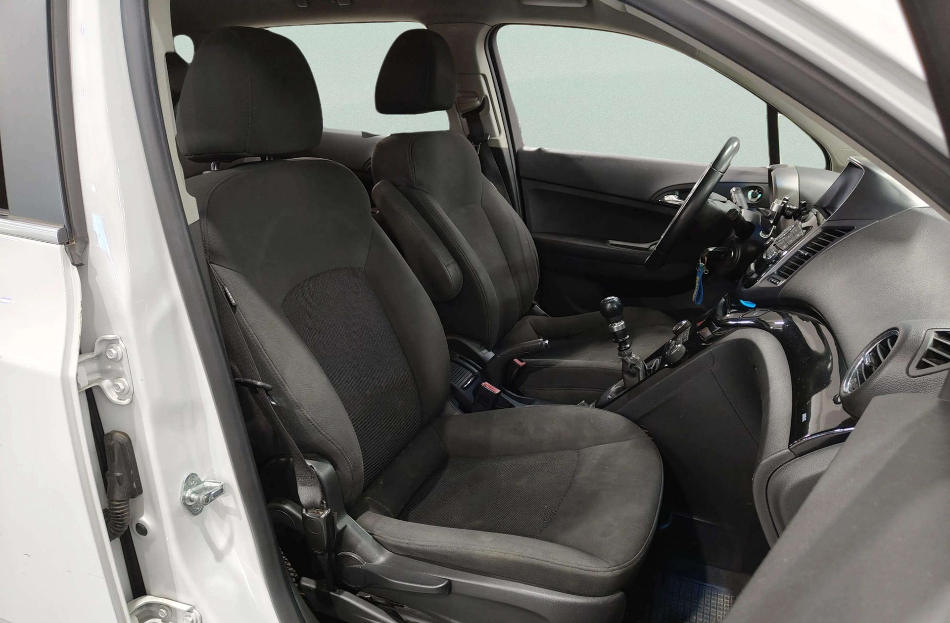 Chevrolet Orlando 2.0 Vcdi LTZ 7 plazas - foto 17