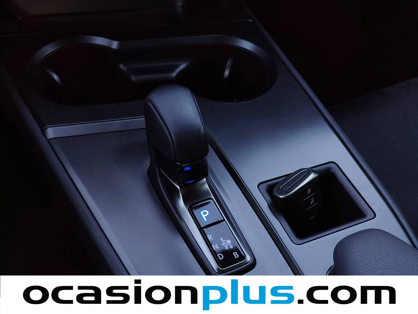 Foto Lexus UX Lexus UX 300h (199 CV)