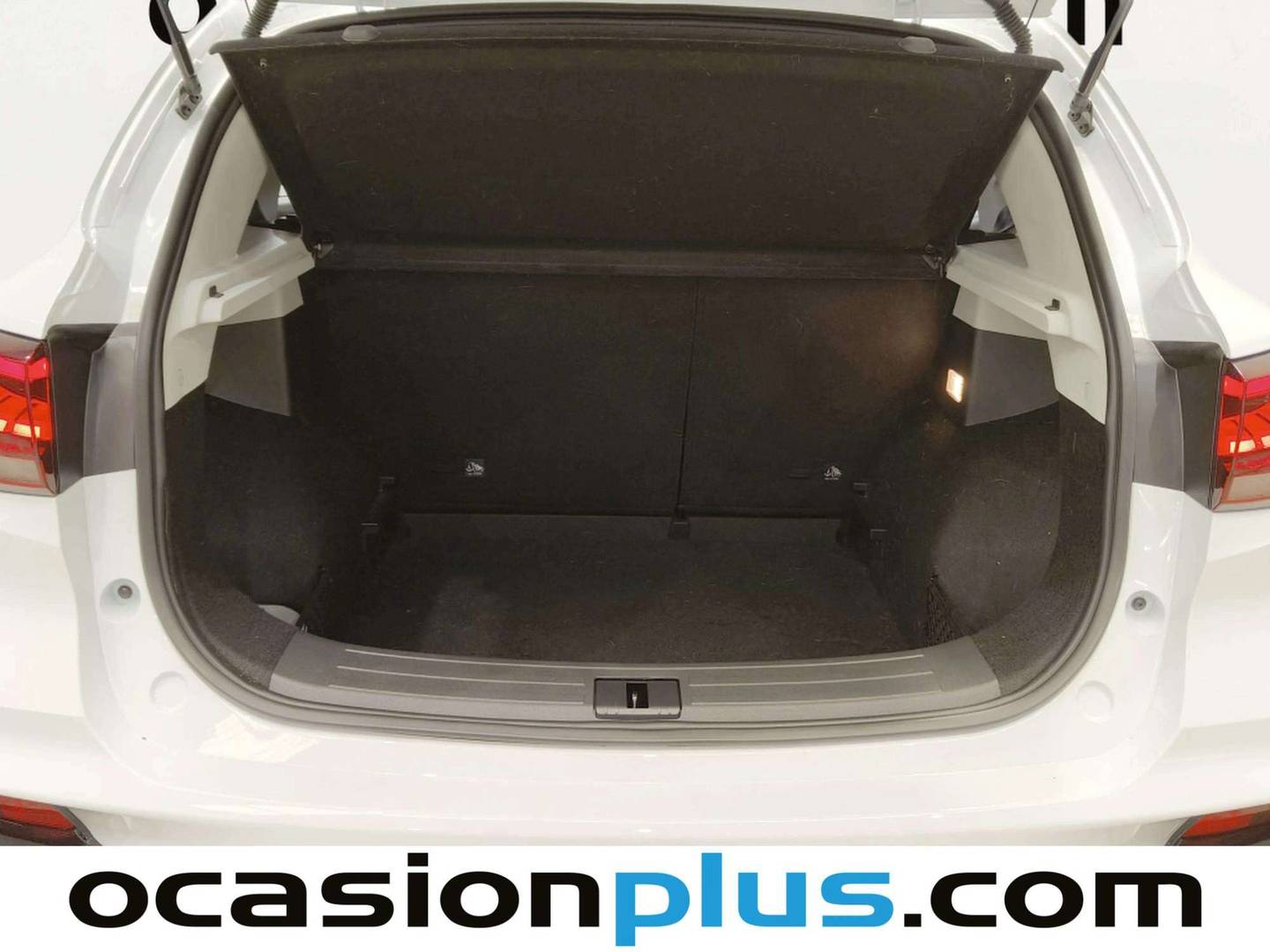 Fotos maletero MG ZS MG ZS 1.5 Luxury (106 CV)