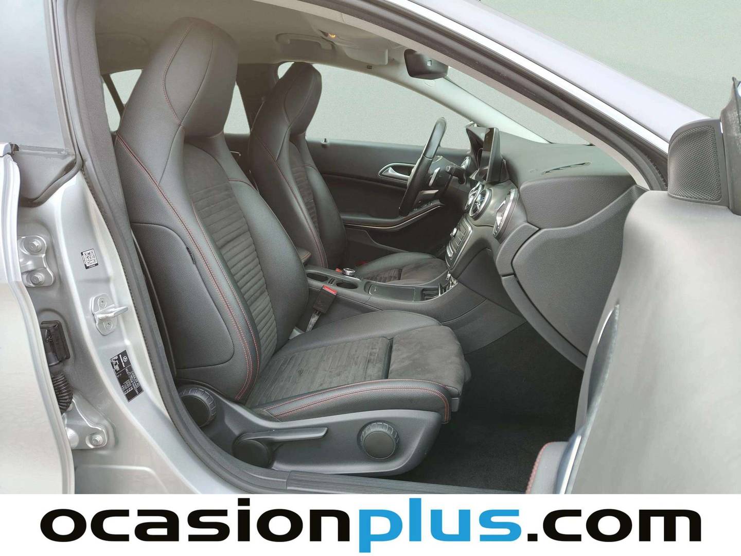 Foto Mercedes CLA Mercedes-Benz CLA Shooting Brake 200 d (136 CV) Pack AMG