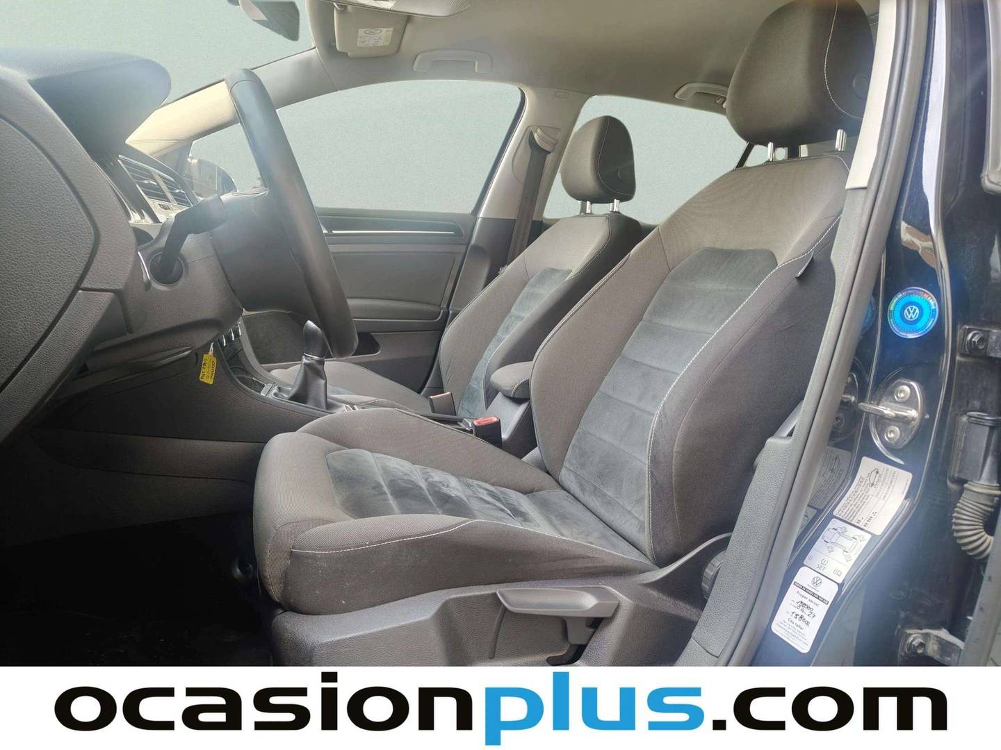 Foto asientos delanteros Volkswagen Golf Volkswagen Golf Sport 1.6 TDI CR BMT (105 CV)Pack R-Line
