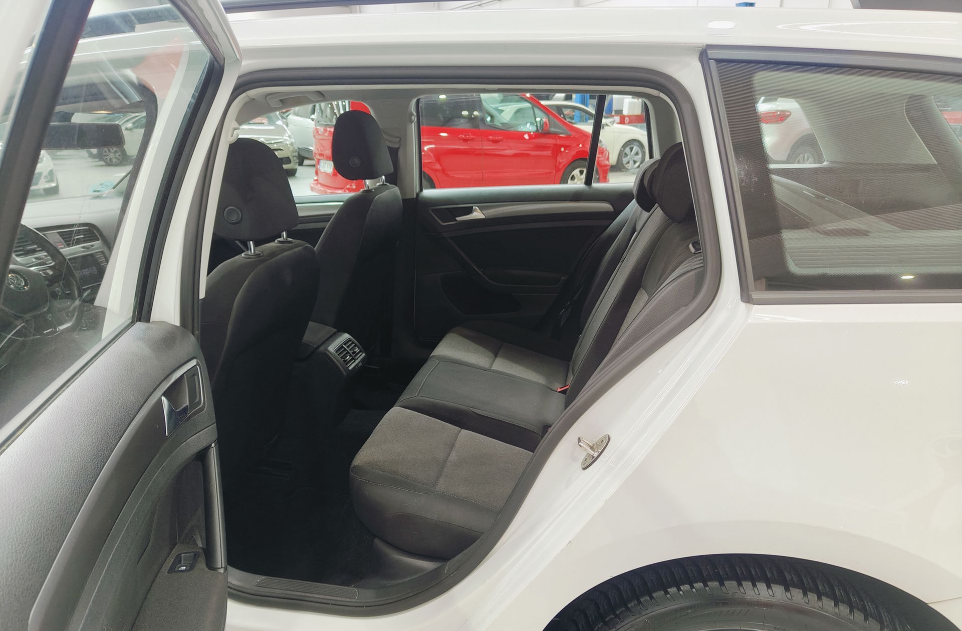 Volkswagen Golf Variant Special Edition 1.2 TSI BMT - foto 9