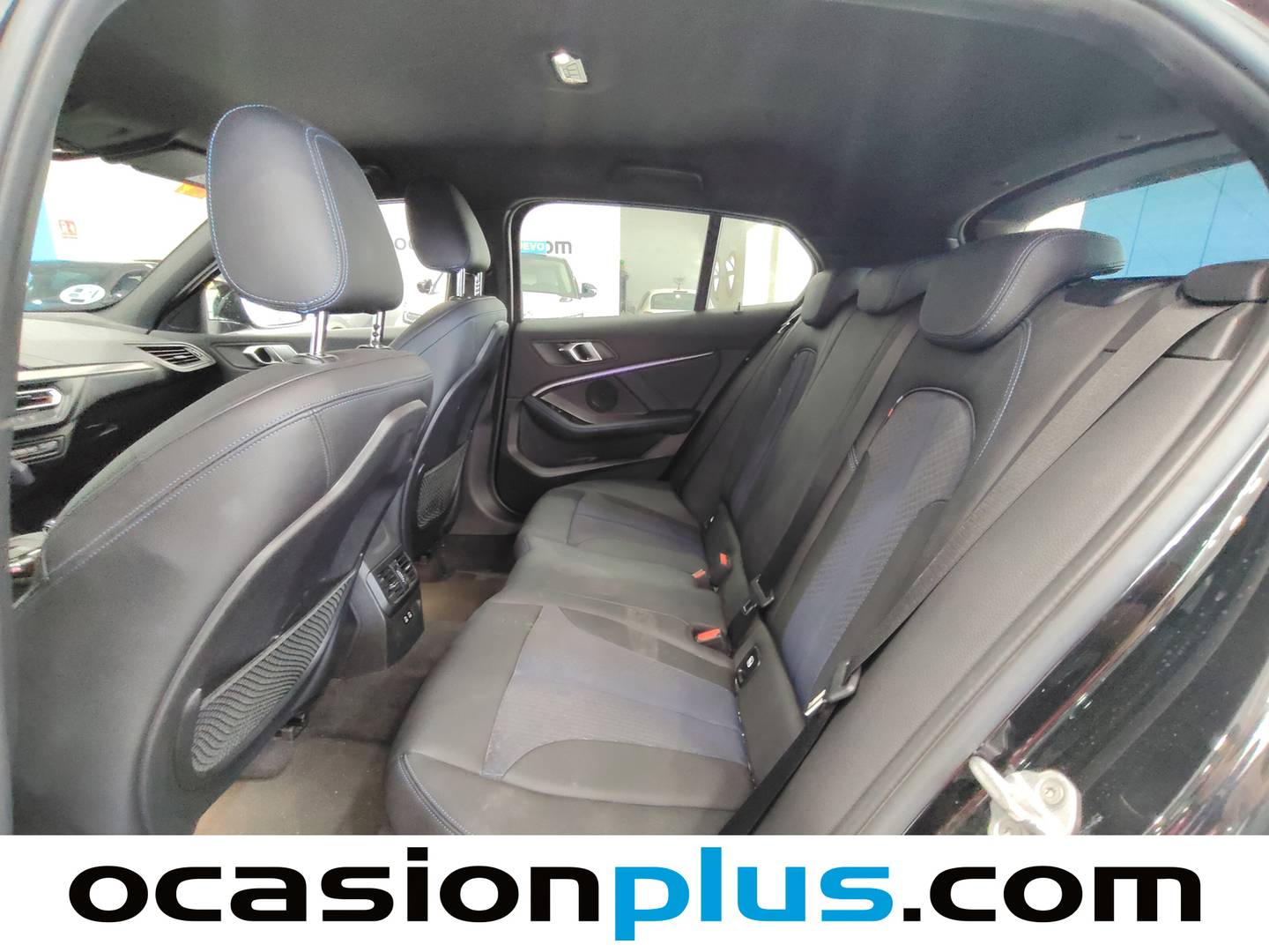 Foto asientos traseros BMW Serie 1 BMW Serie 1 118i (140 CV) Pack M