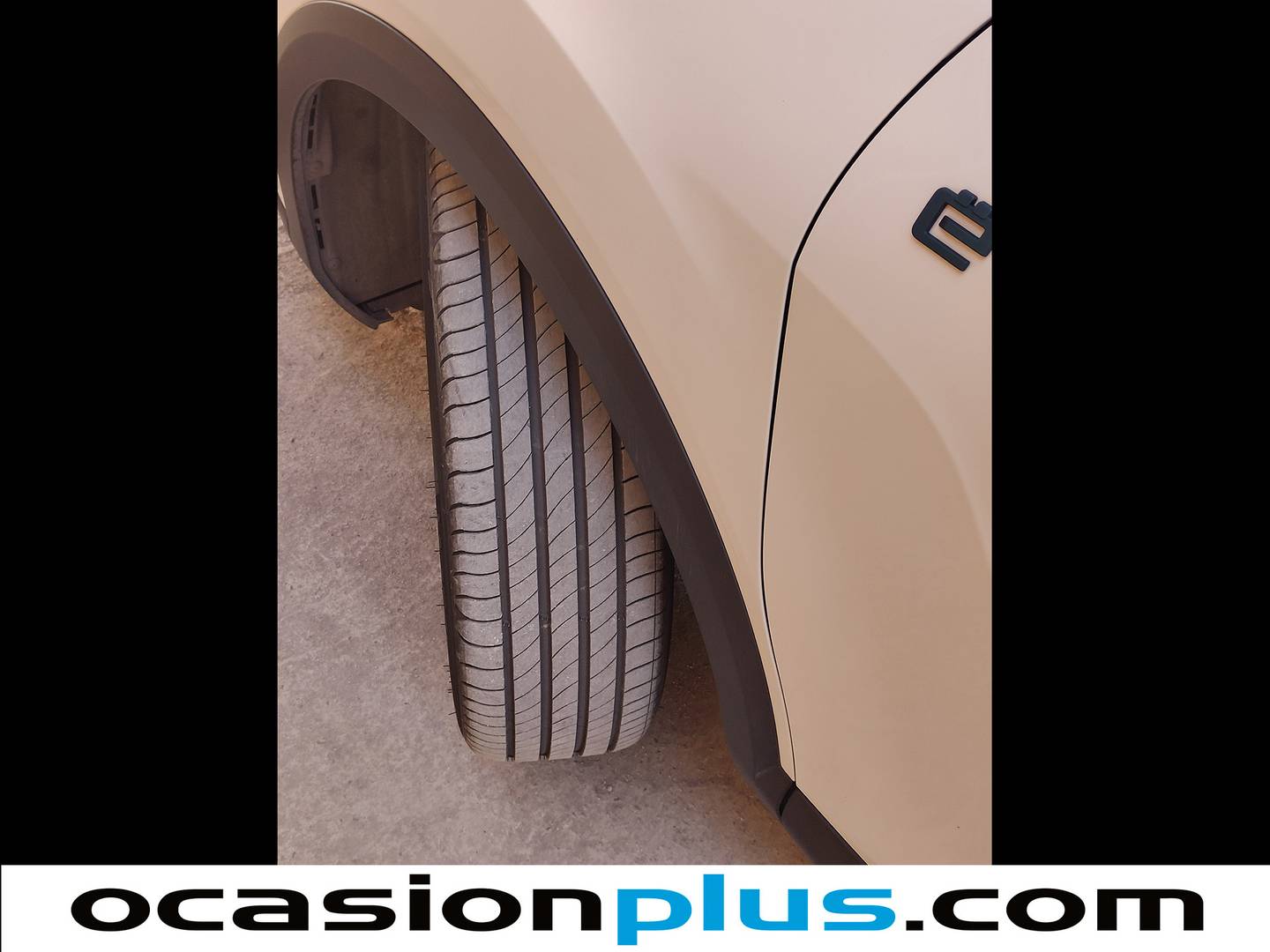 Foto Citroën ë-C4 Citroen ë-C4 eléctrico 50kWh Shine (136 CV)