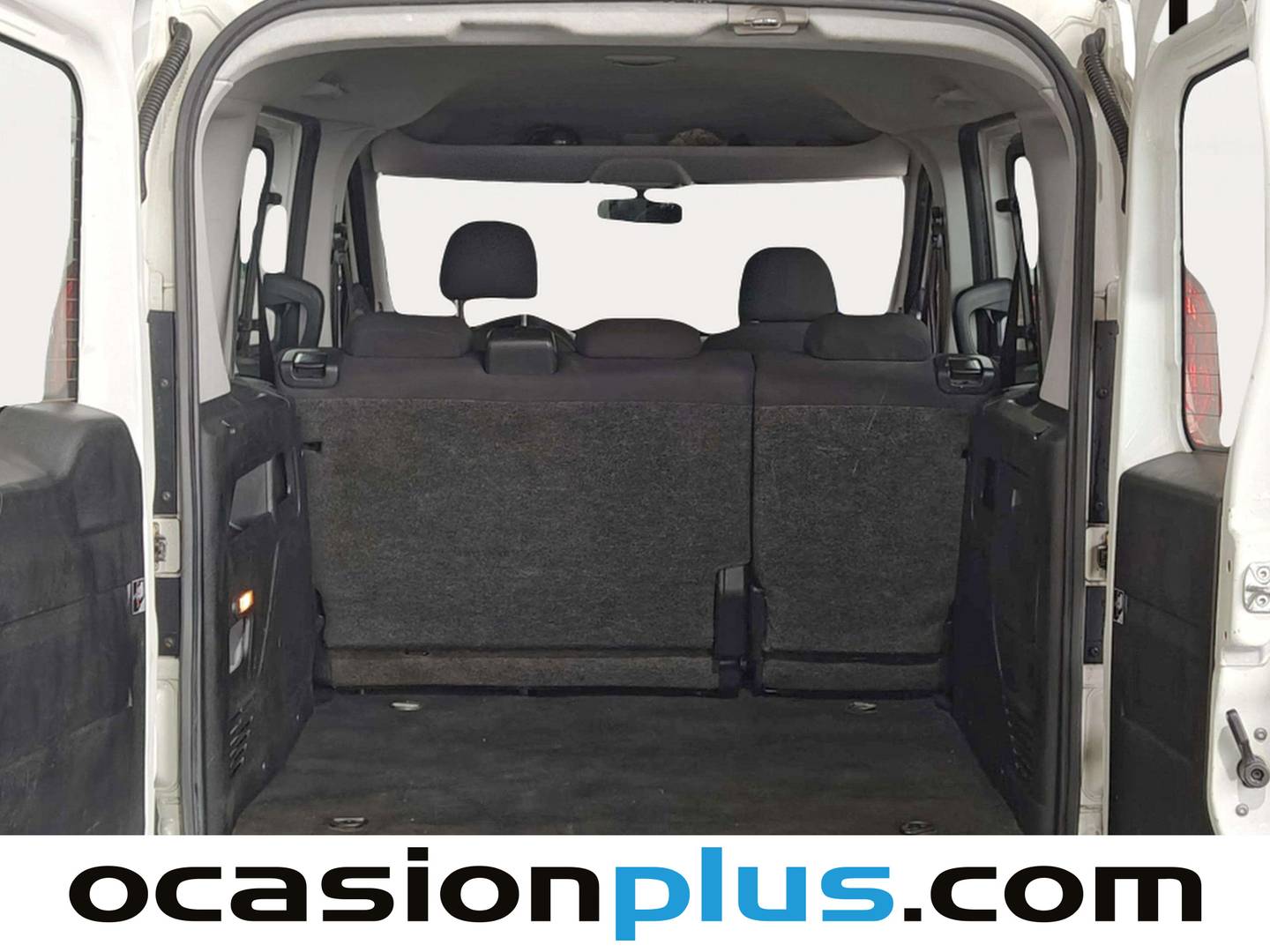 Fotos maletero Opel Combo Opel Combo Tour 1.3 CDTI Expression L1 H1 (90 CV)