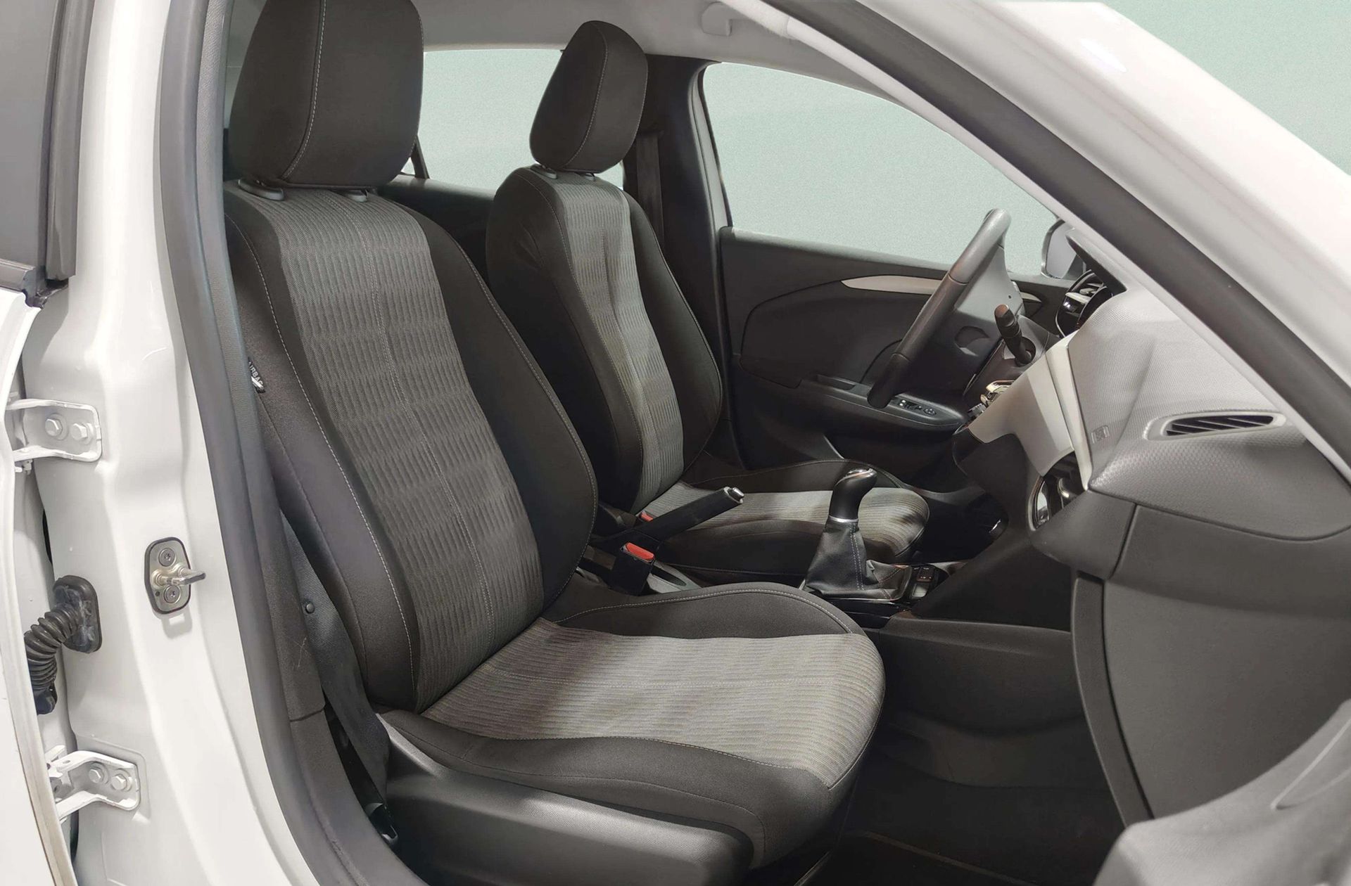 Opel Corsa 1.2 XEL Edition - foto 16