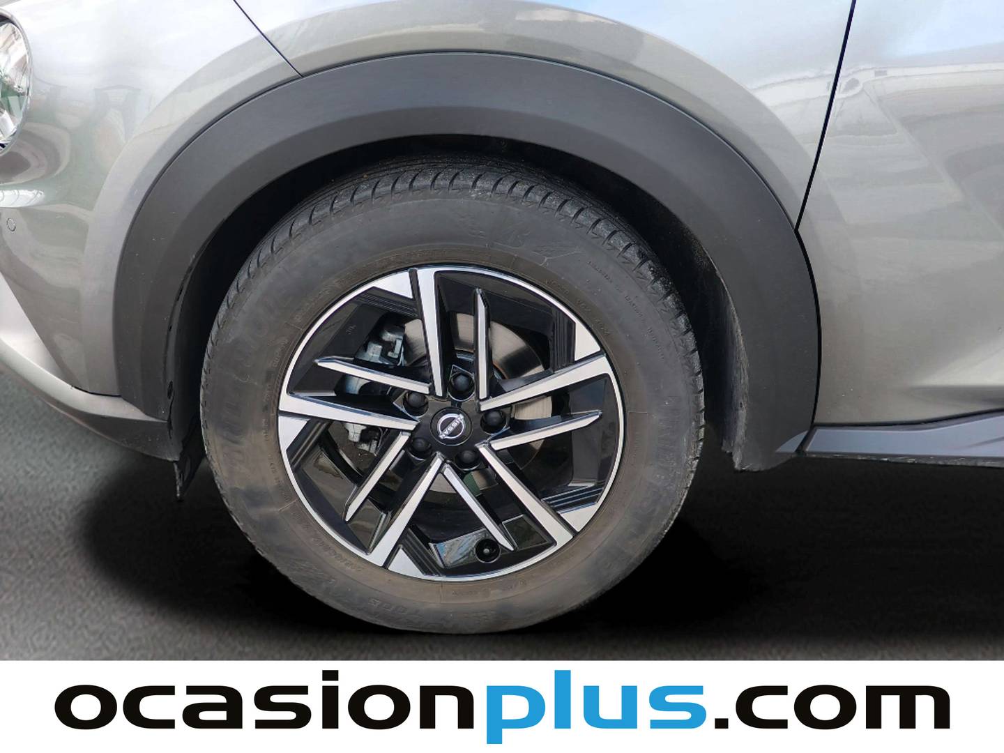 Foto Nissan JUKE Nissan Juke DIG-T N-Connecta 4x2 DCT (114 CV)