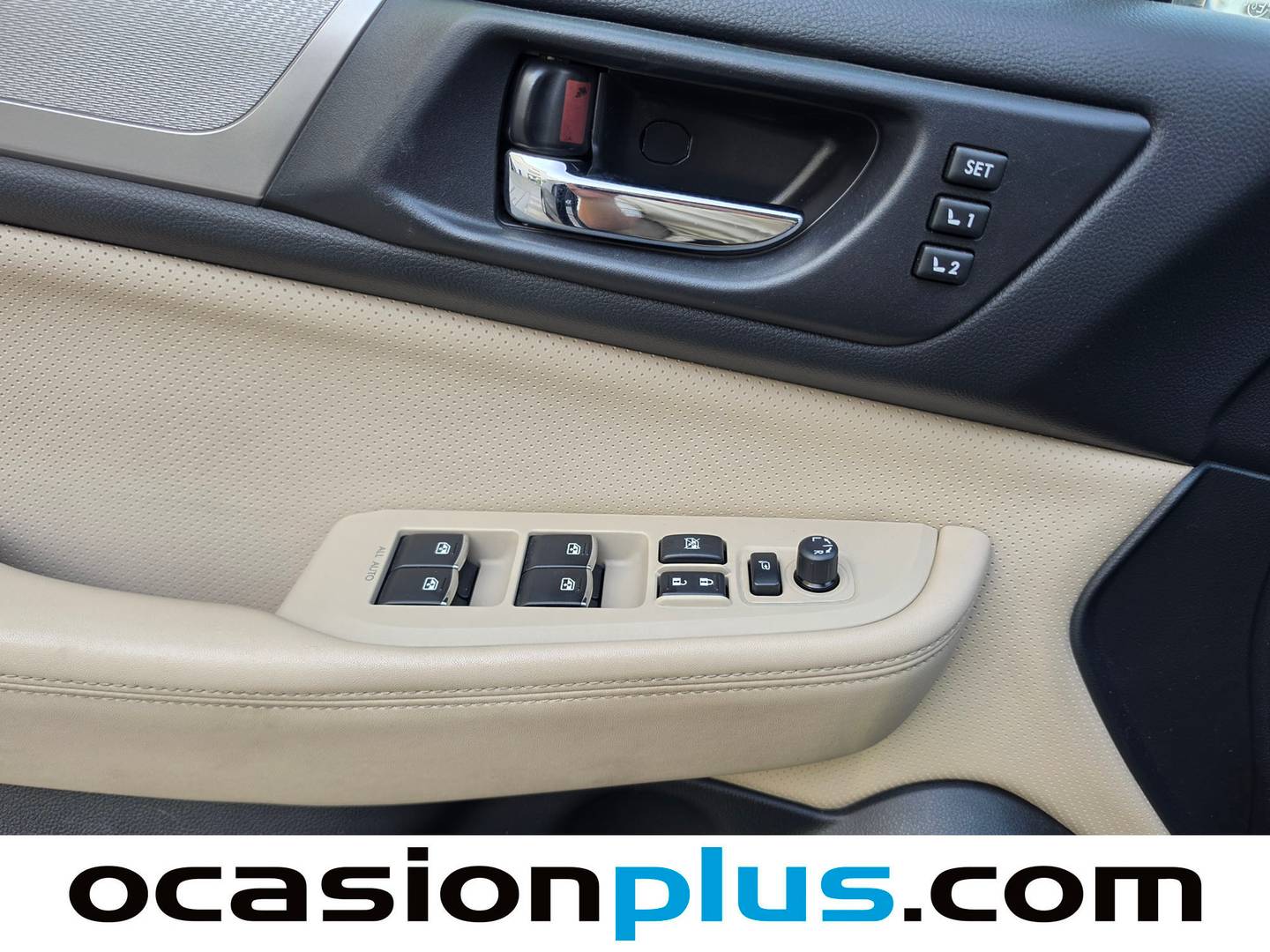 Subaru Outback Subaru Outback 2.0 TD Executive Plus CVT Lineartron AWD (150 CV) diésel