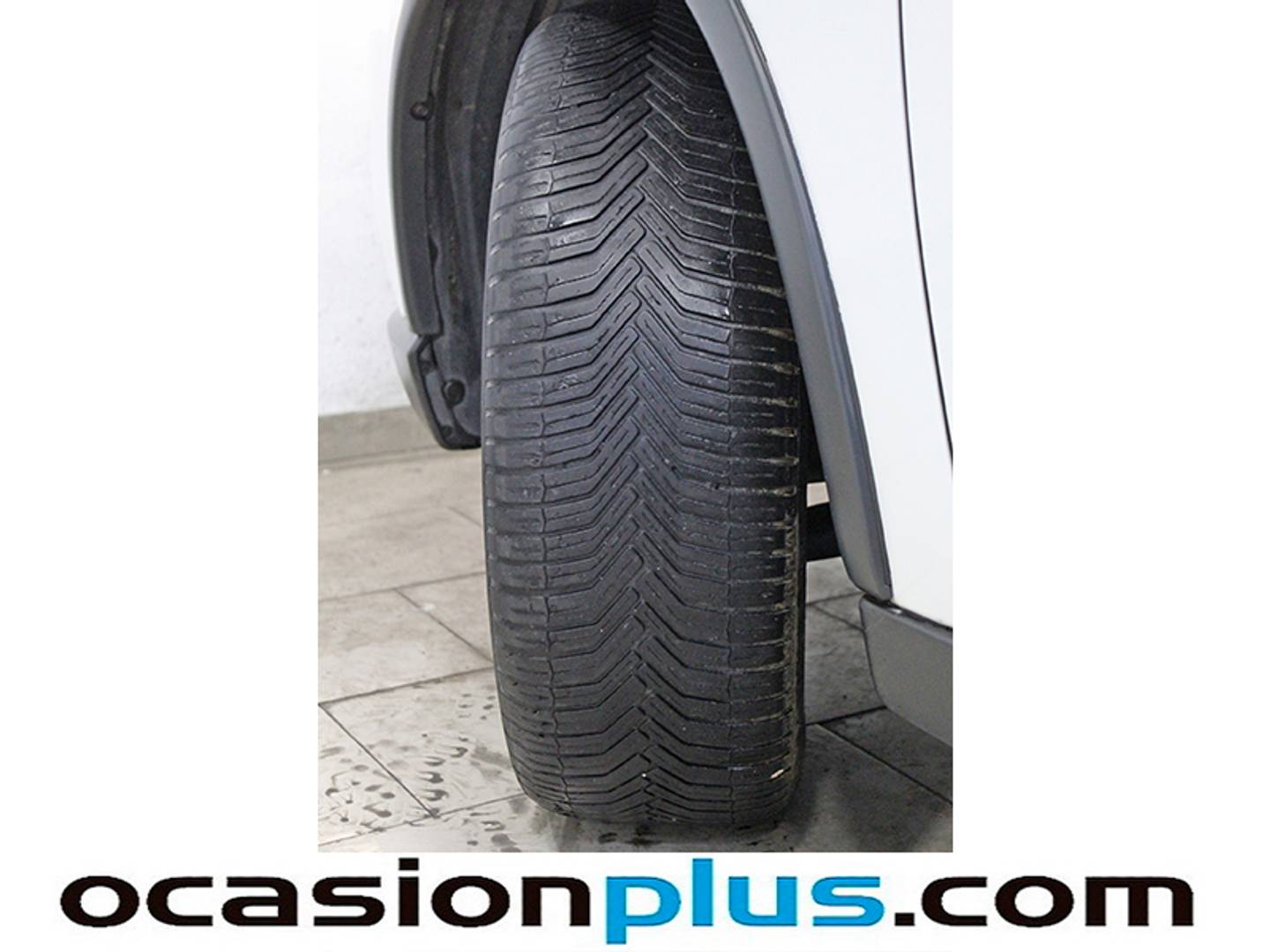 Foto Mitsubishi Outlander Mitsubishi Outlander 200 MPI Motion CVT 2WD (150 CV)