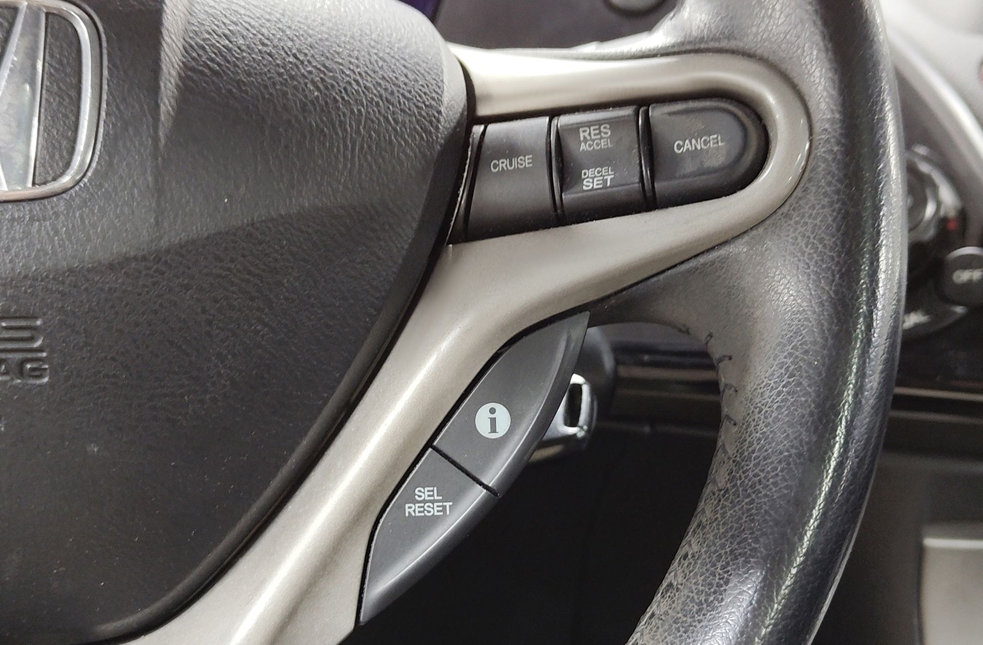 Honda Civic 2.2 i-CTDi Executive Textil - foto 27
