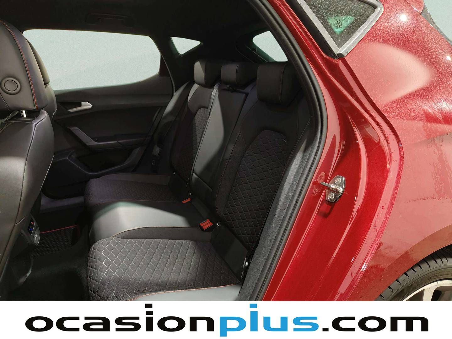Foto asientos traseros Seat León Seat León 1.5 eTSI S&S FR Go L DSG (150 CV)