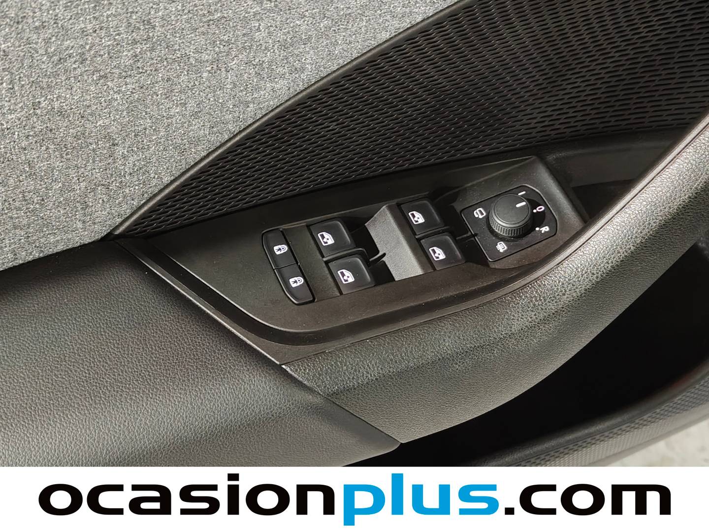 Skoda Octavia Skoda Octavia Combi 2.0 TDI Design DSG (150 CV) 150cv