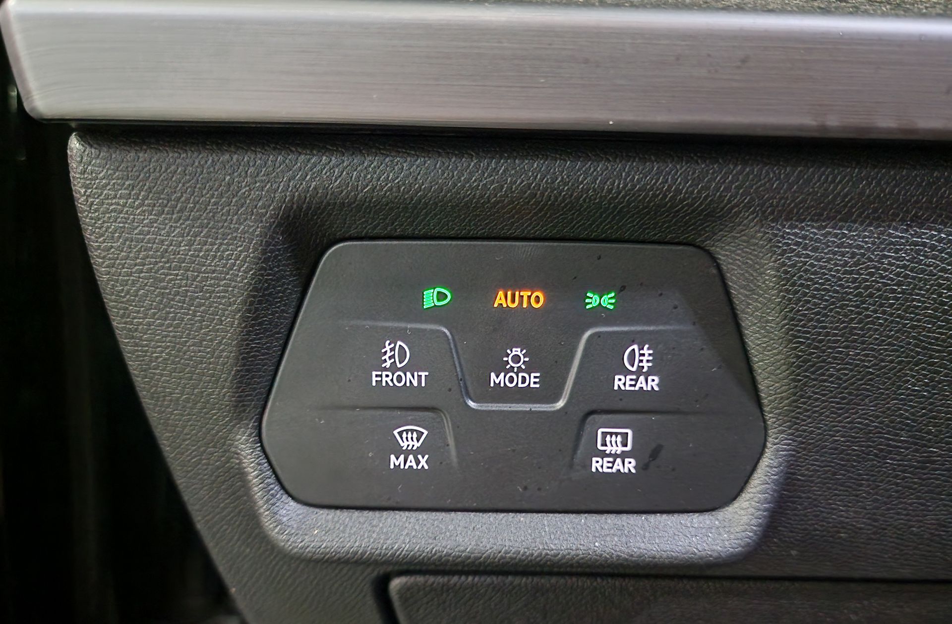 SEAT León 1.0 TSI FR 25 Aniversario - foto 28