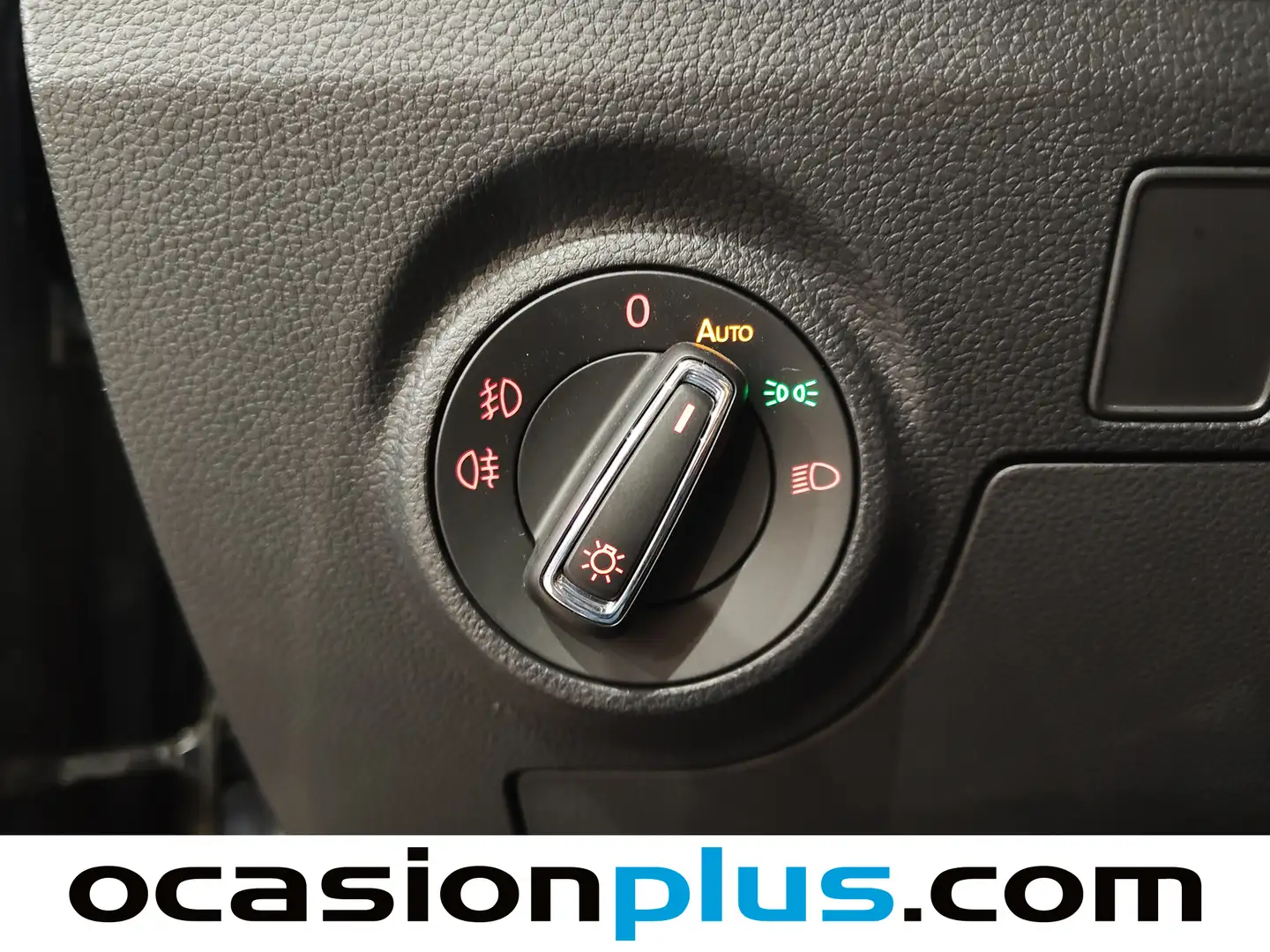 Foto Seat Arona SEAT Arona 1.0 TSI Xcellence Go  (110 CV)