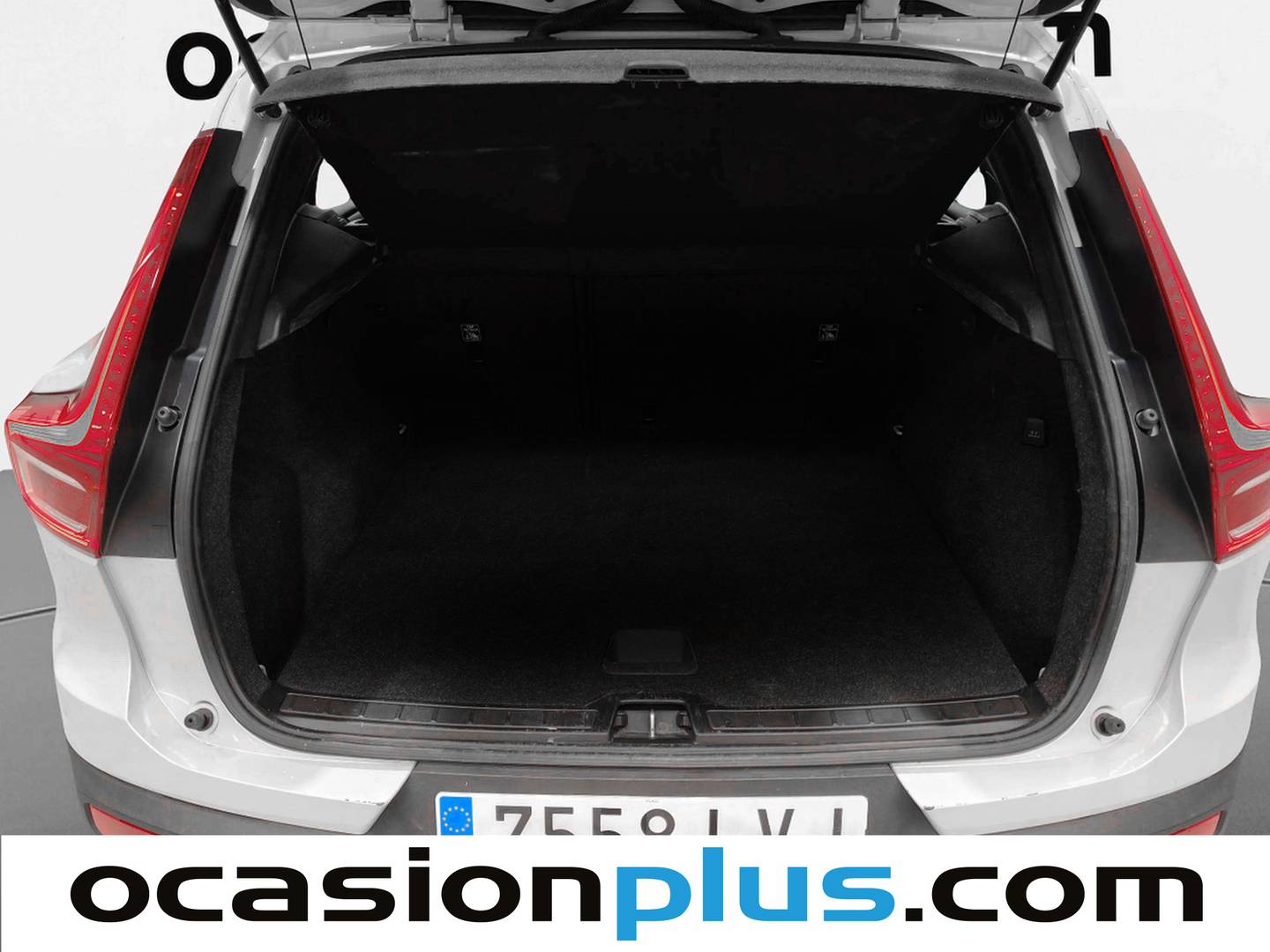 Fotos maletero Volvo XC40 Volvo XC40 T2 Momentum Core(129 CV)m Core (129 CV)