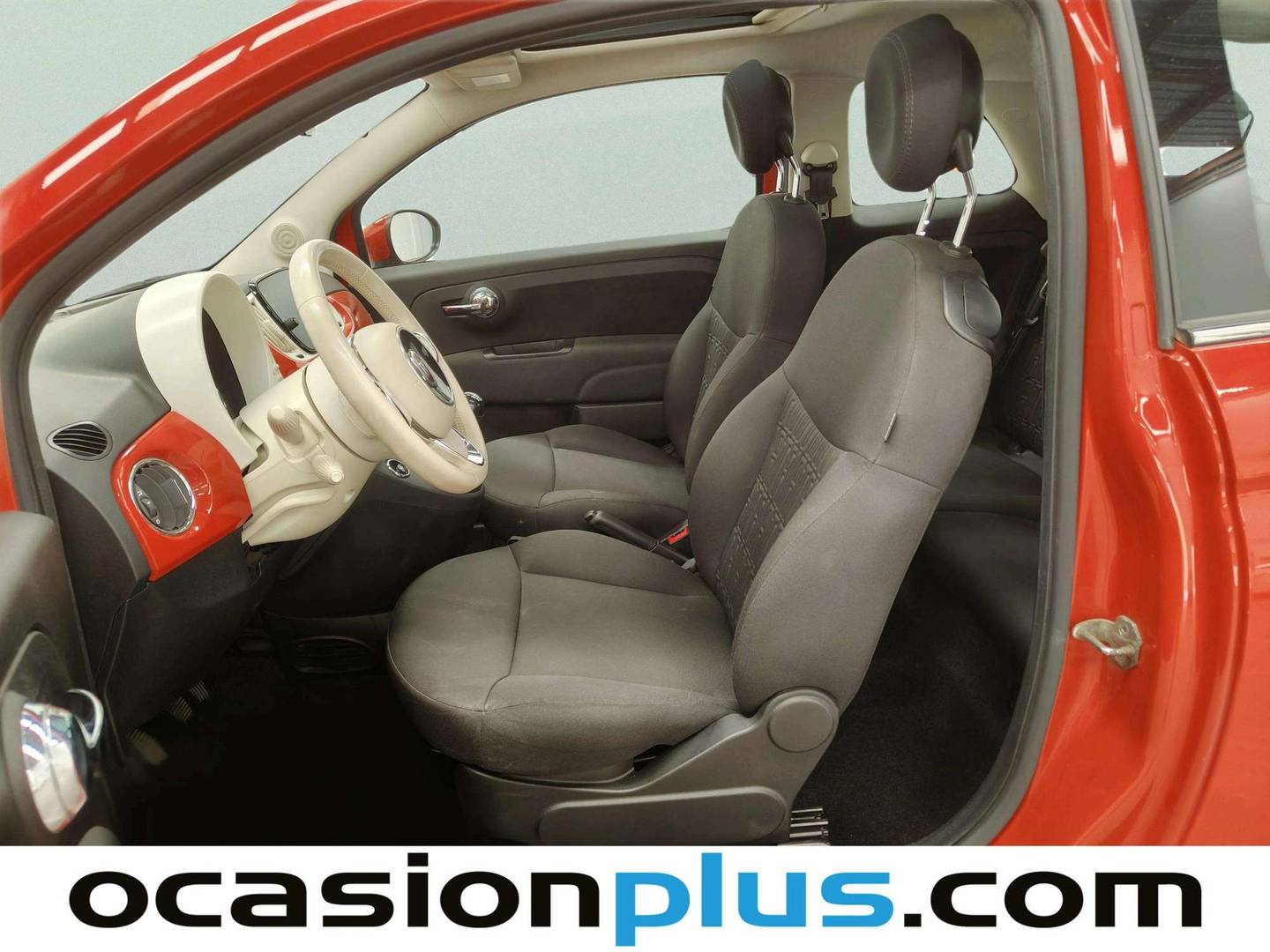 Foto asientos delanteros Fiat 500 Fiat 500 1.0 Hybrid Dolcevita (70 CV)