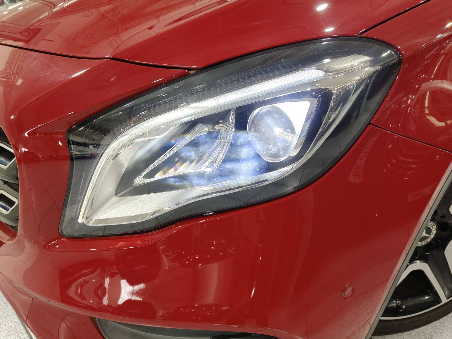 Foto Mercedes GLA Mercedes-Benz GLA 200 d Urban (136 CV) Pack AMG