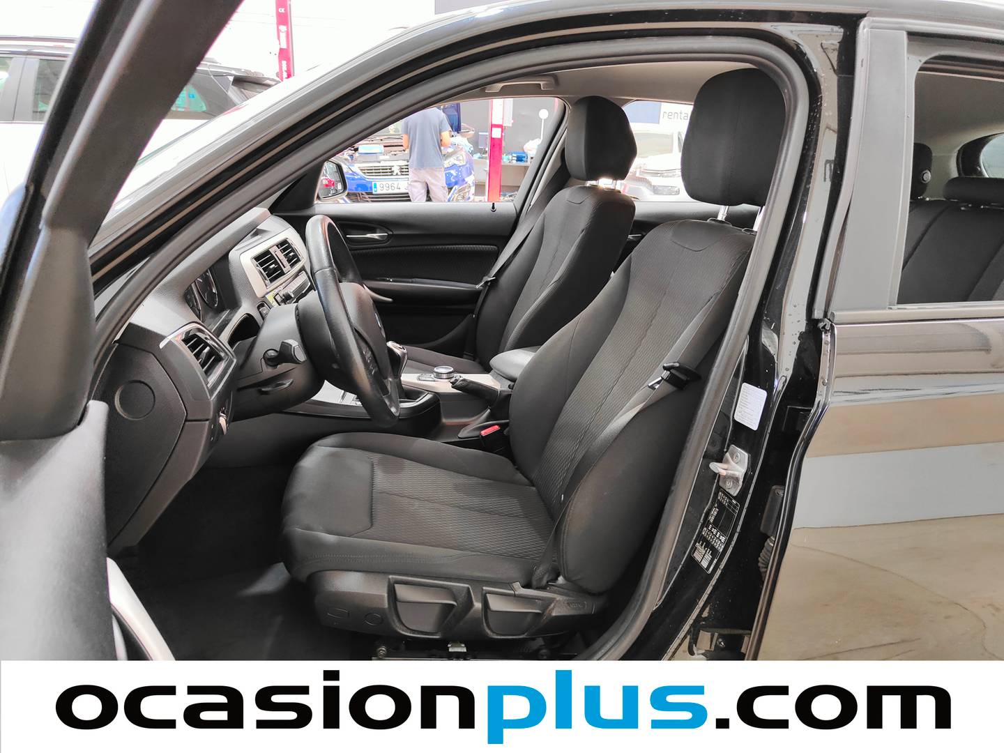 Foto asientos delanteros BMW Serie 1 BMW Serie 1 116d (116 CV)