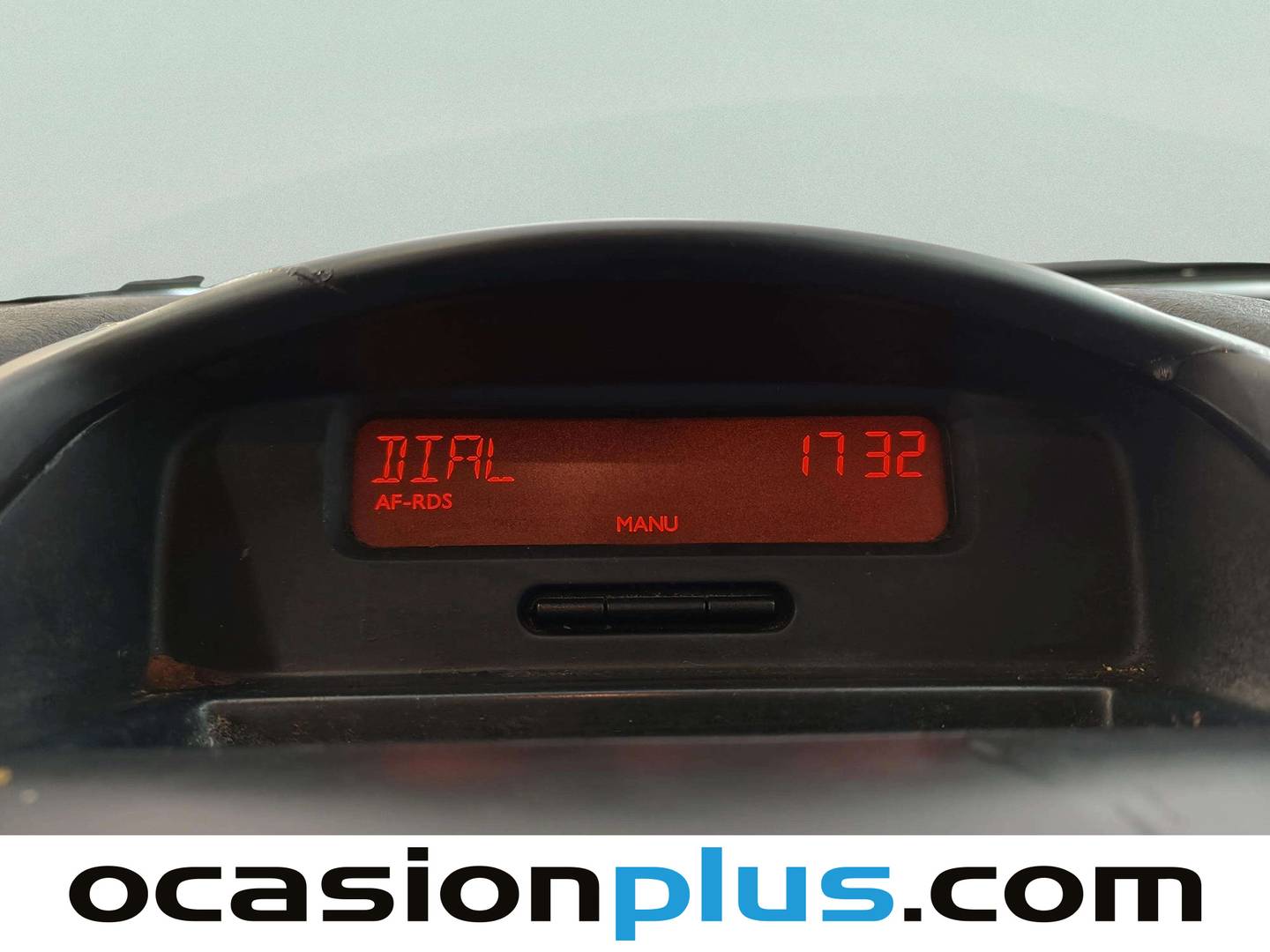 Renault Clio Renault Clio 1.2 16v Pack Authentique (75 CV) seminuevo