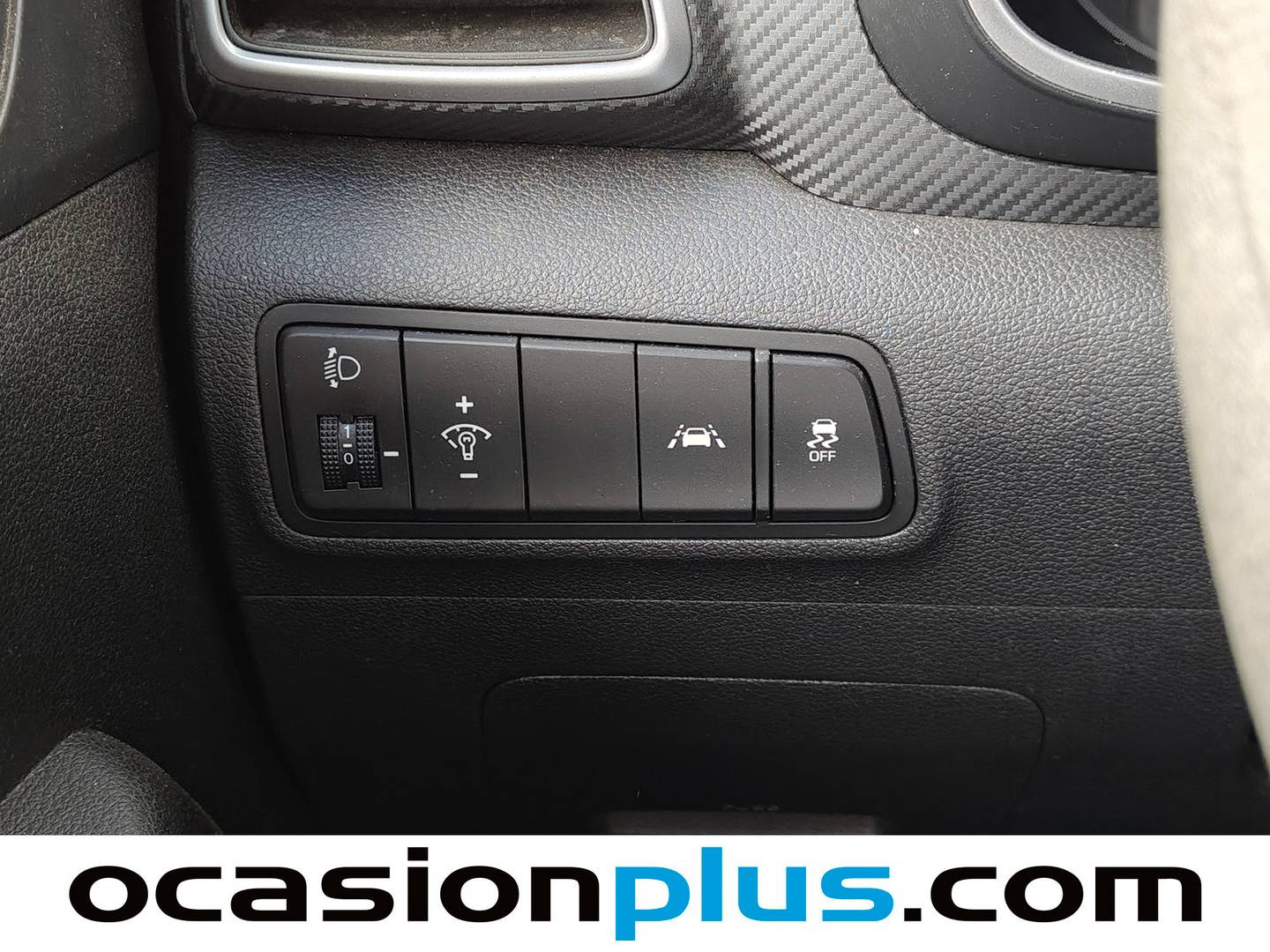 Extras y acabados del Hyundai Tucson Hyundai Tucson 1.6 GDI SLE 4x2 (132 CV)