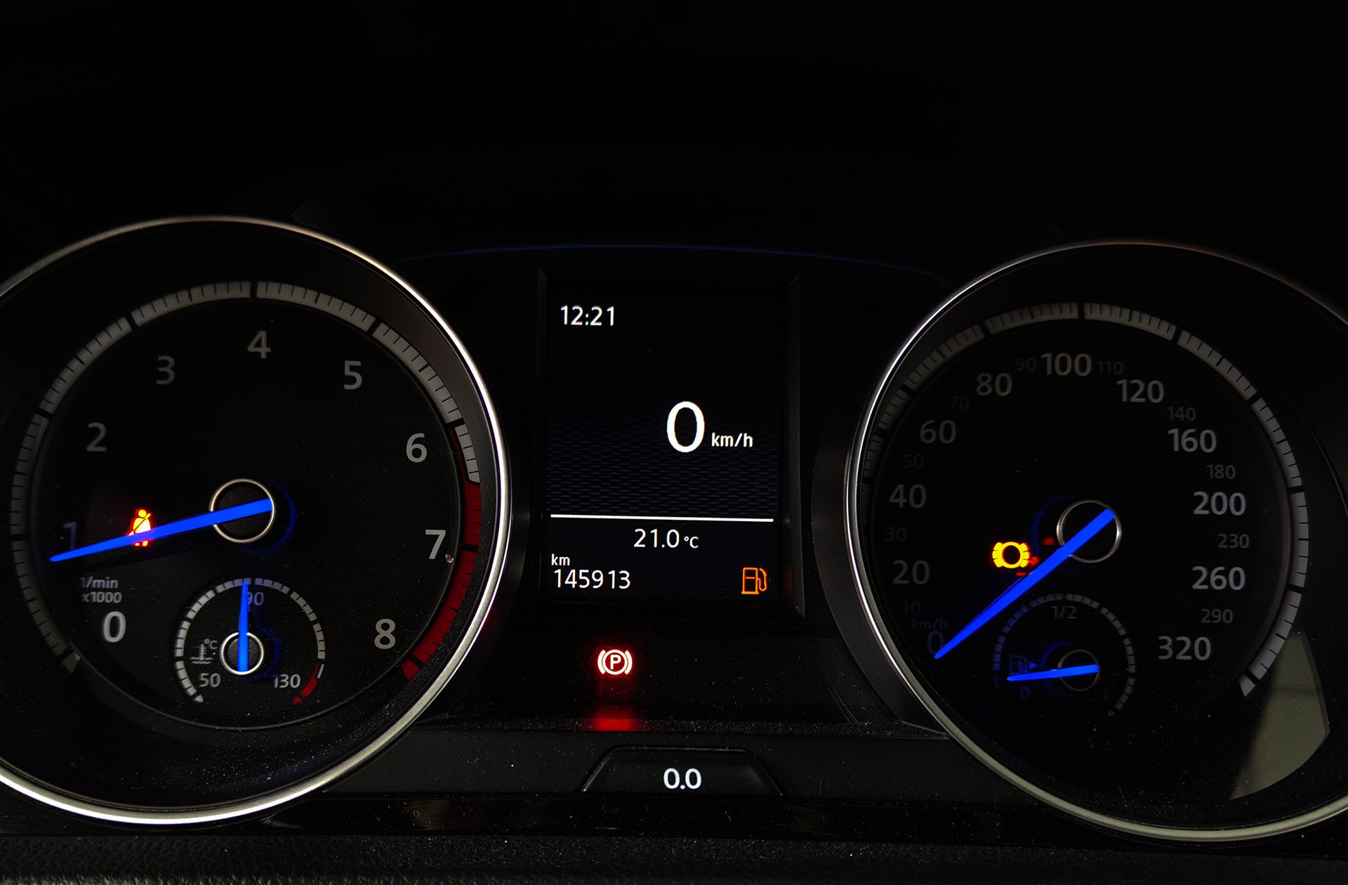 Volkswagen Golf R 2.0 TSI 4Motion - foto 20
