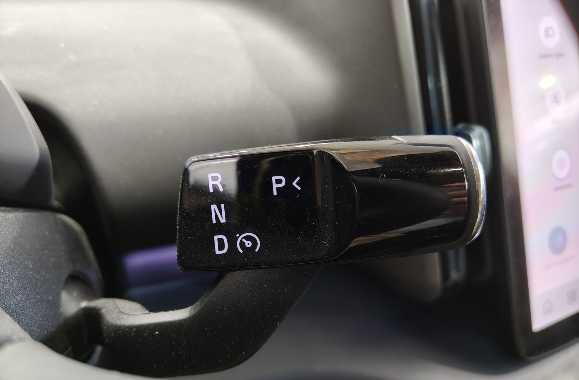 Volvo EX30 Twin Motor Ultra AWD - foto 5