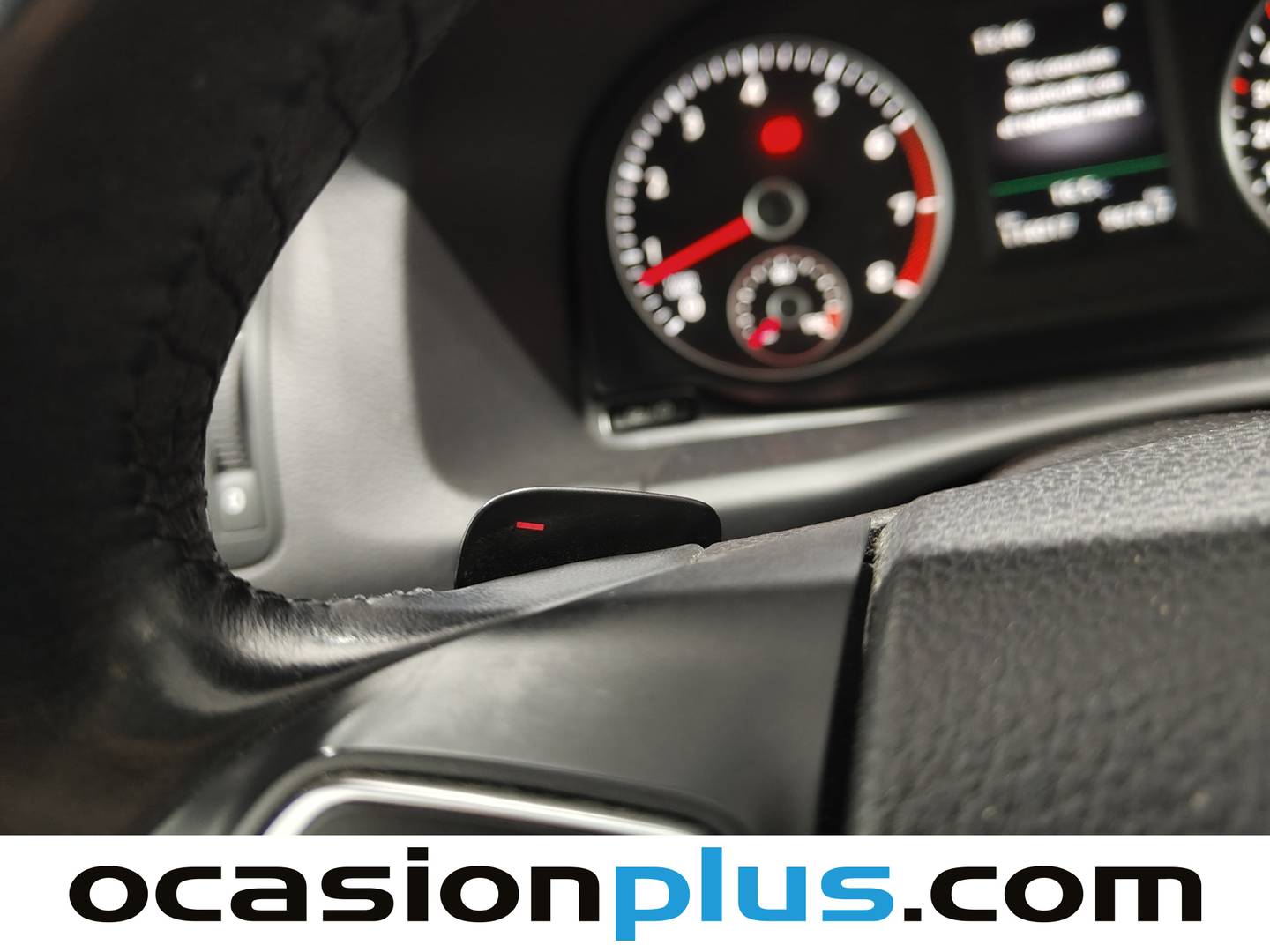 Foto Volkswagen Touran Volkswagen Touran Sport 1.4 TSI (140 CV) DSG