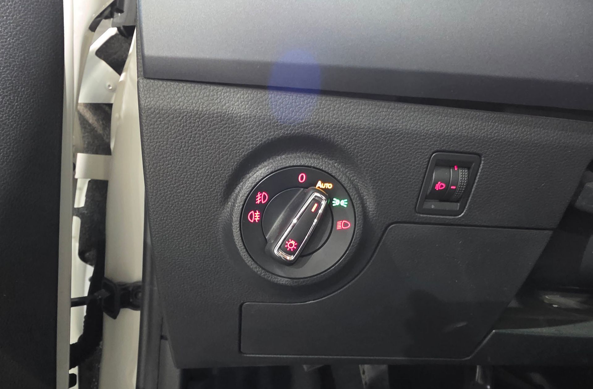 SEAT Arona 1.6 TDI Ecomotive Style - foto 21