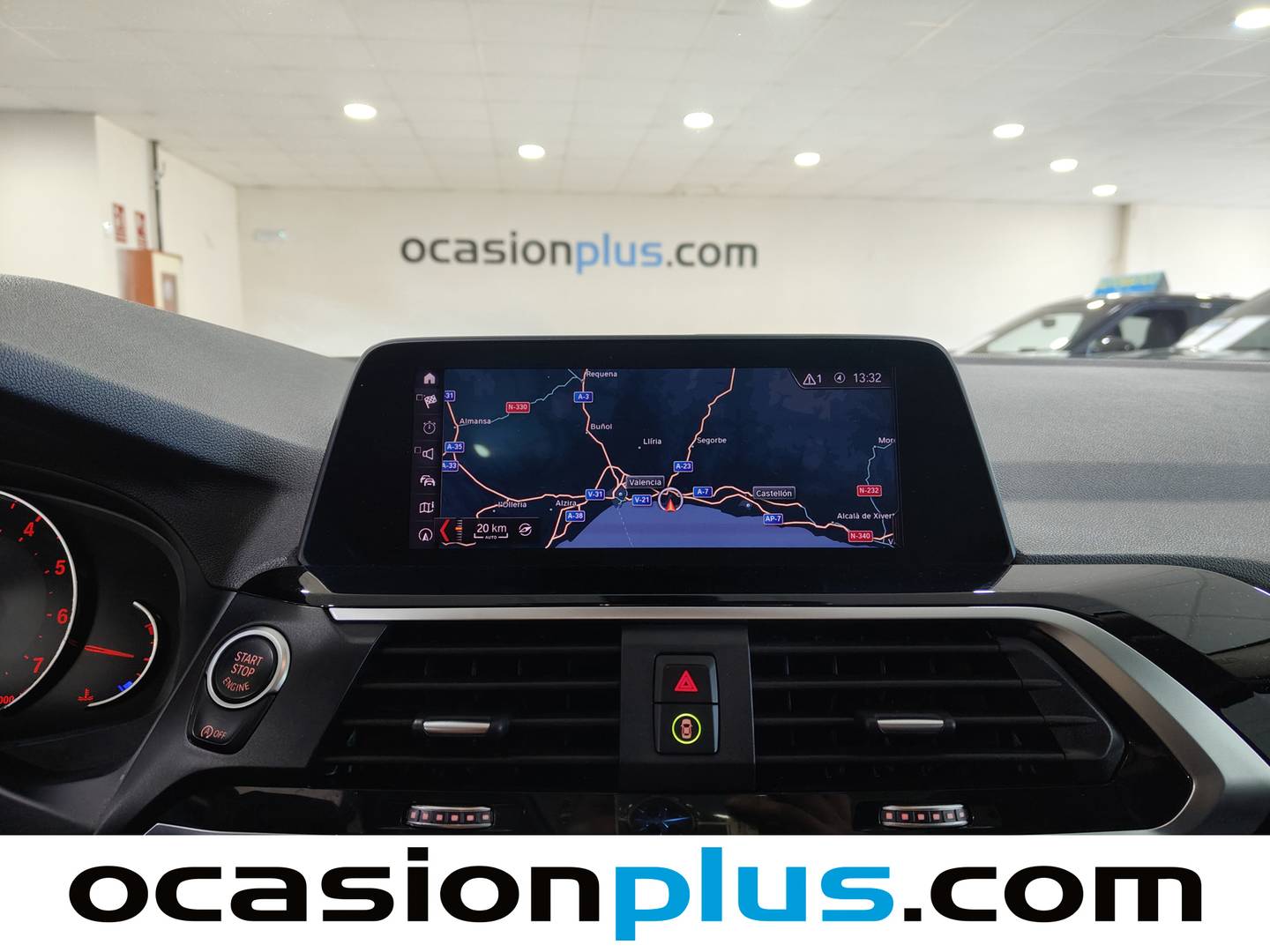 Equipamiento del BMW X4 BMW X4 xDrive20i (184 CV)