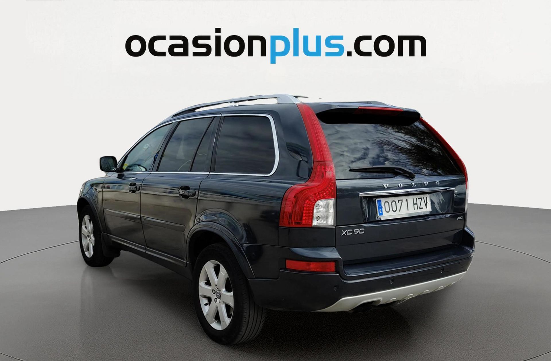 Volvo XC90 D5 Momentum AWD - foto 4