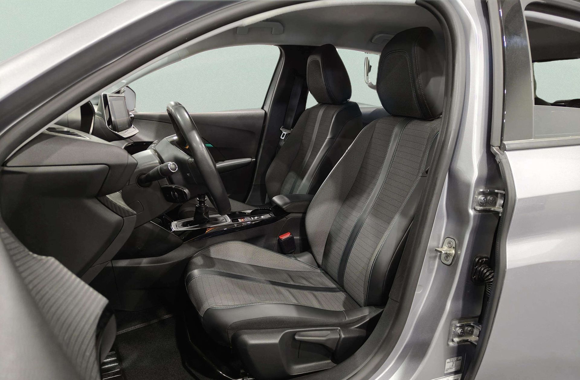 Peugeot 208 PureTech 100 Allure - foto 10