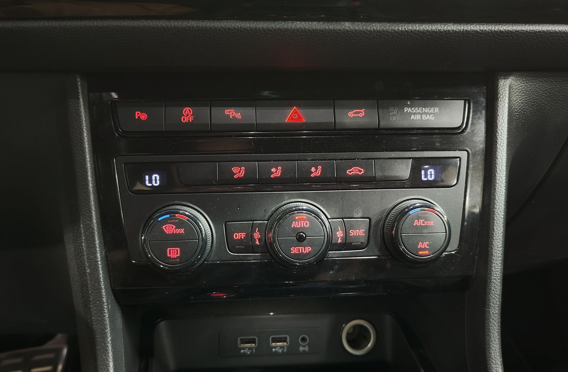 Cupra Ateca 2.0 TSI 4Drive DSG - foto 35