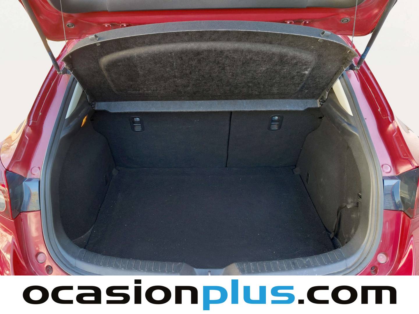 Fotos maletero Mazda Mazda3 Mazda Mazda 3 1.5 GE Style (100 CV)