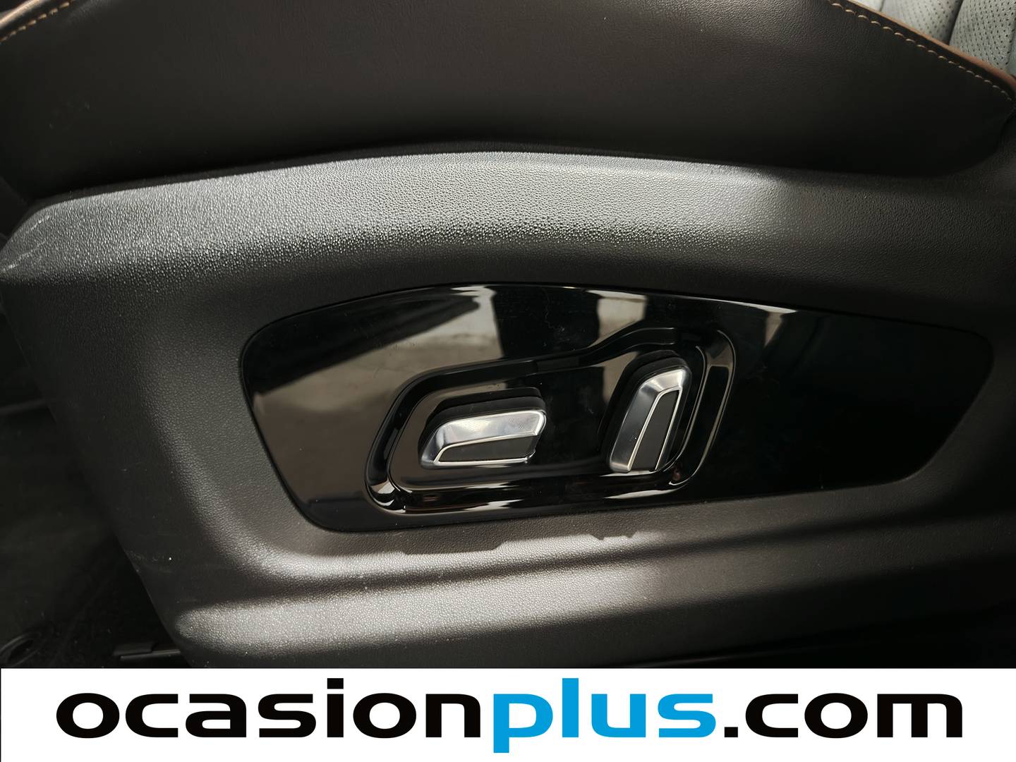 Foto OMODA 5 Omoda 5 1.6 T-GDI Premium DCT (185 CV)