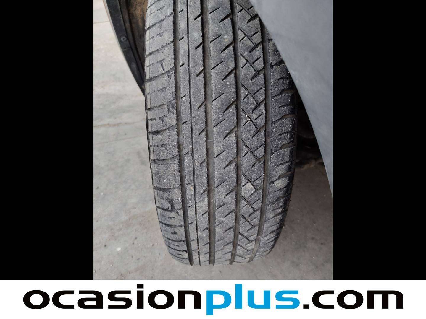 Foto SsangYong Tivoli Ssangyong Tivoli D16T Limited 4x2 (115 CV)