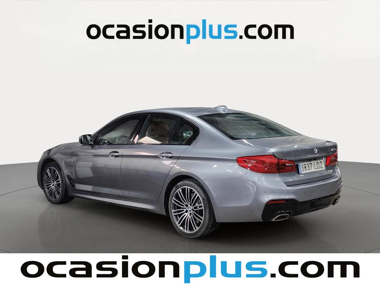 Foto trasera BMW Serie 5 BMW Serie 5 530e (252 CV) Pack M izquierda